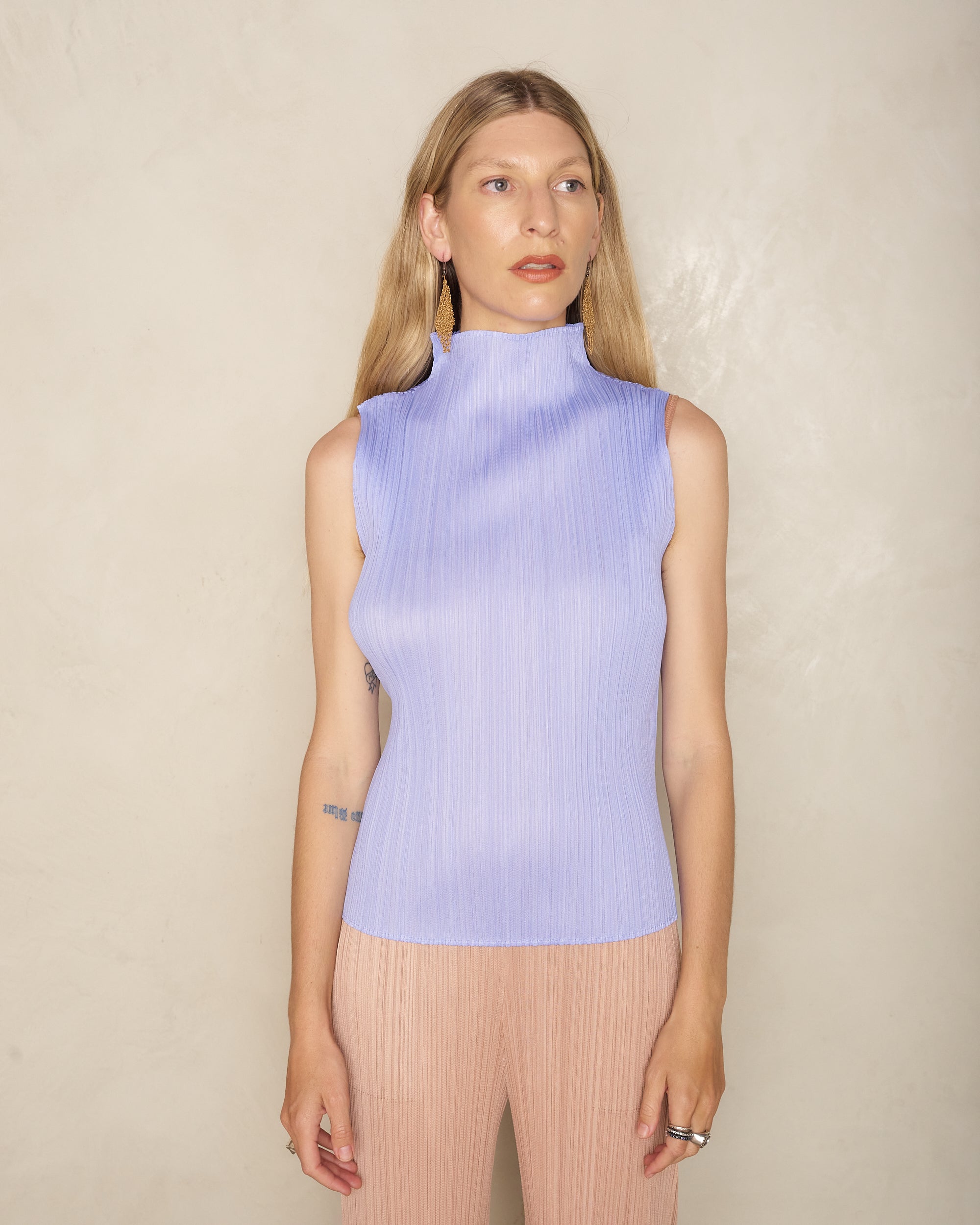 Light Blue High Neck Sleeveless Top – Dilettante