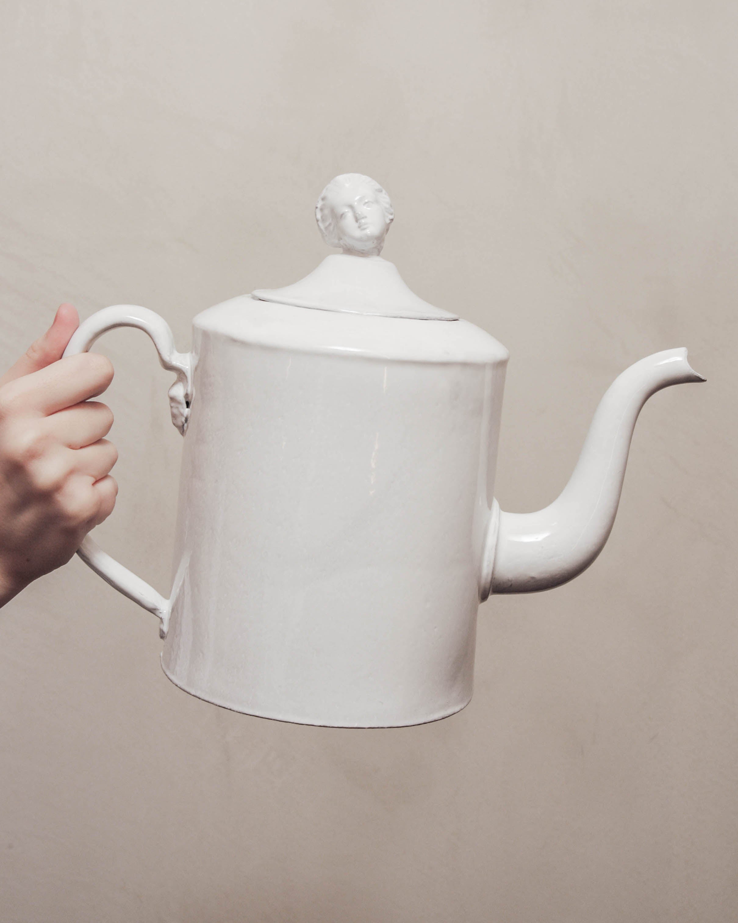 Benoit Teapot with Head – Dilettante