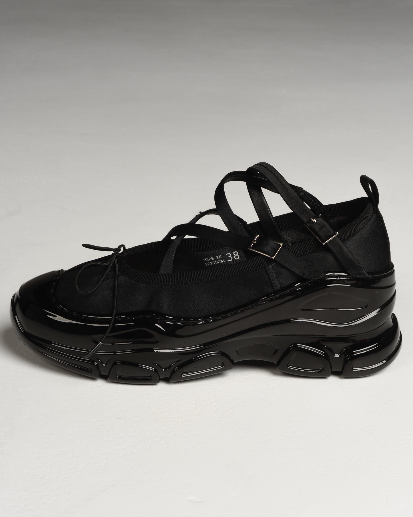 Black Low Trek Ballerina Shoes