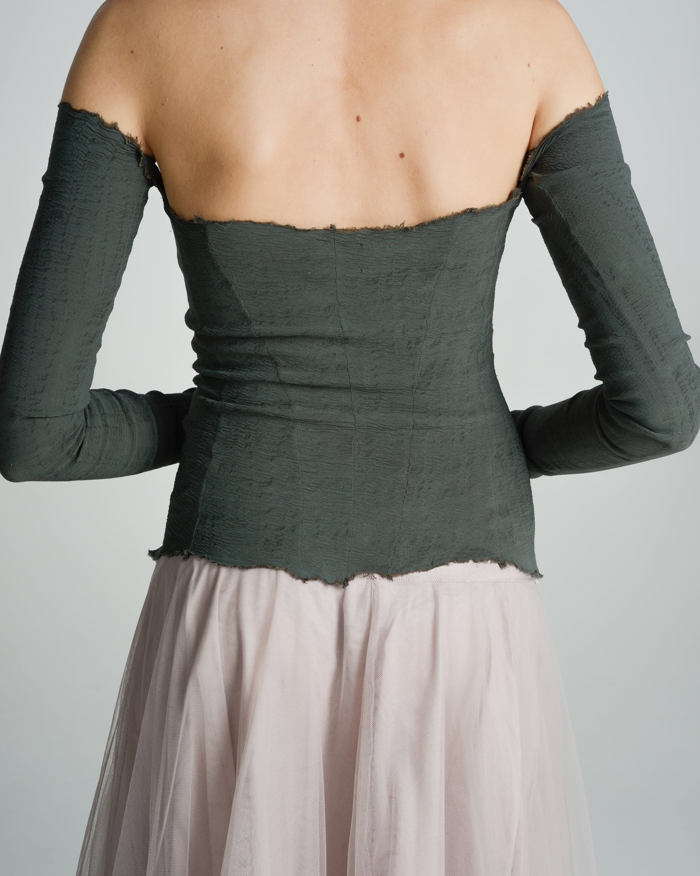 Acier Shoulderless Stretch Longsleeve Top