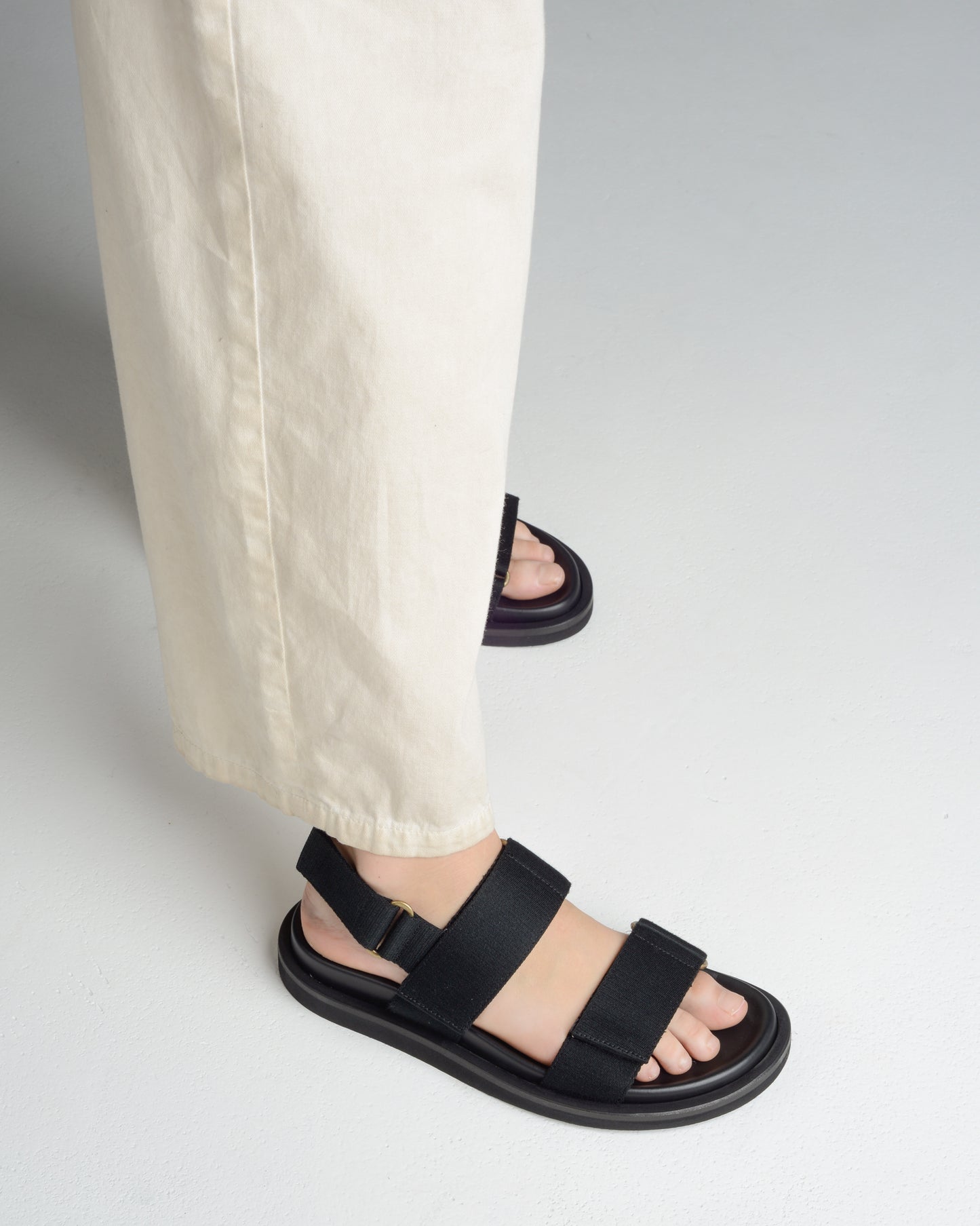 Black Sandal