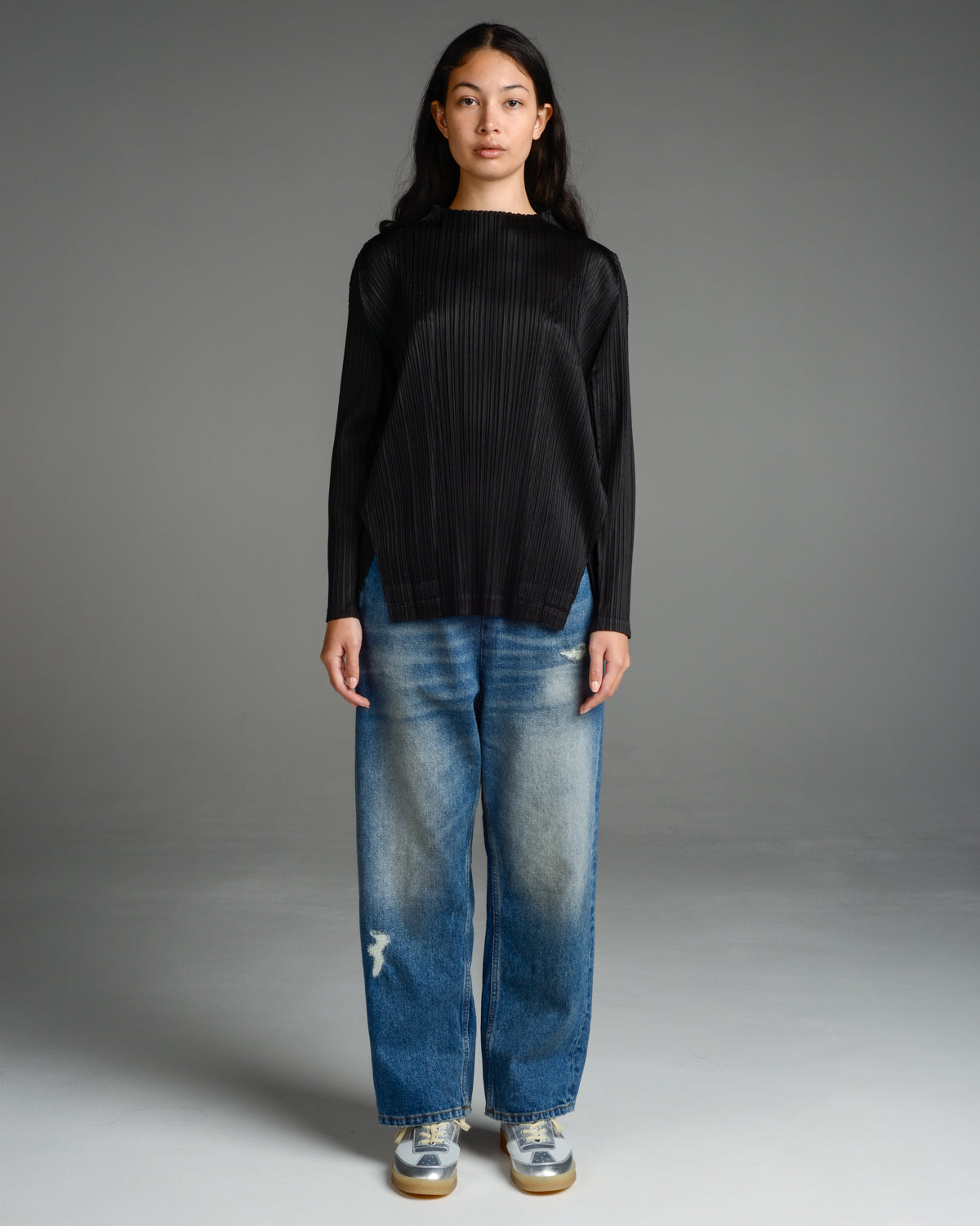 Black Long Sleeve Pleated Top