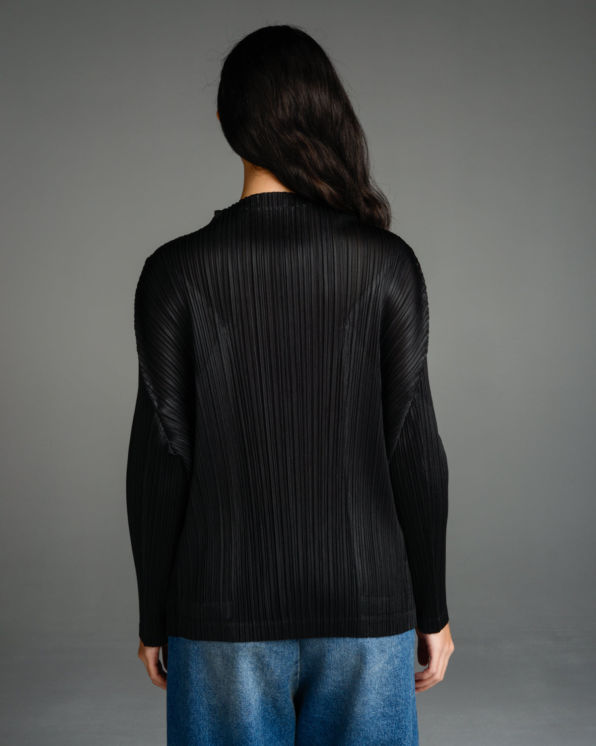 Black Long Sleeve Pleated Top