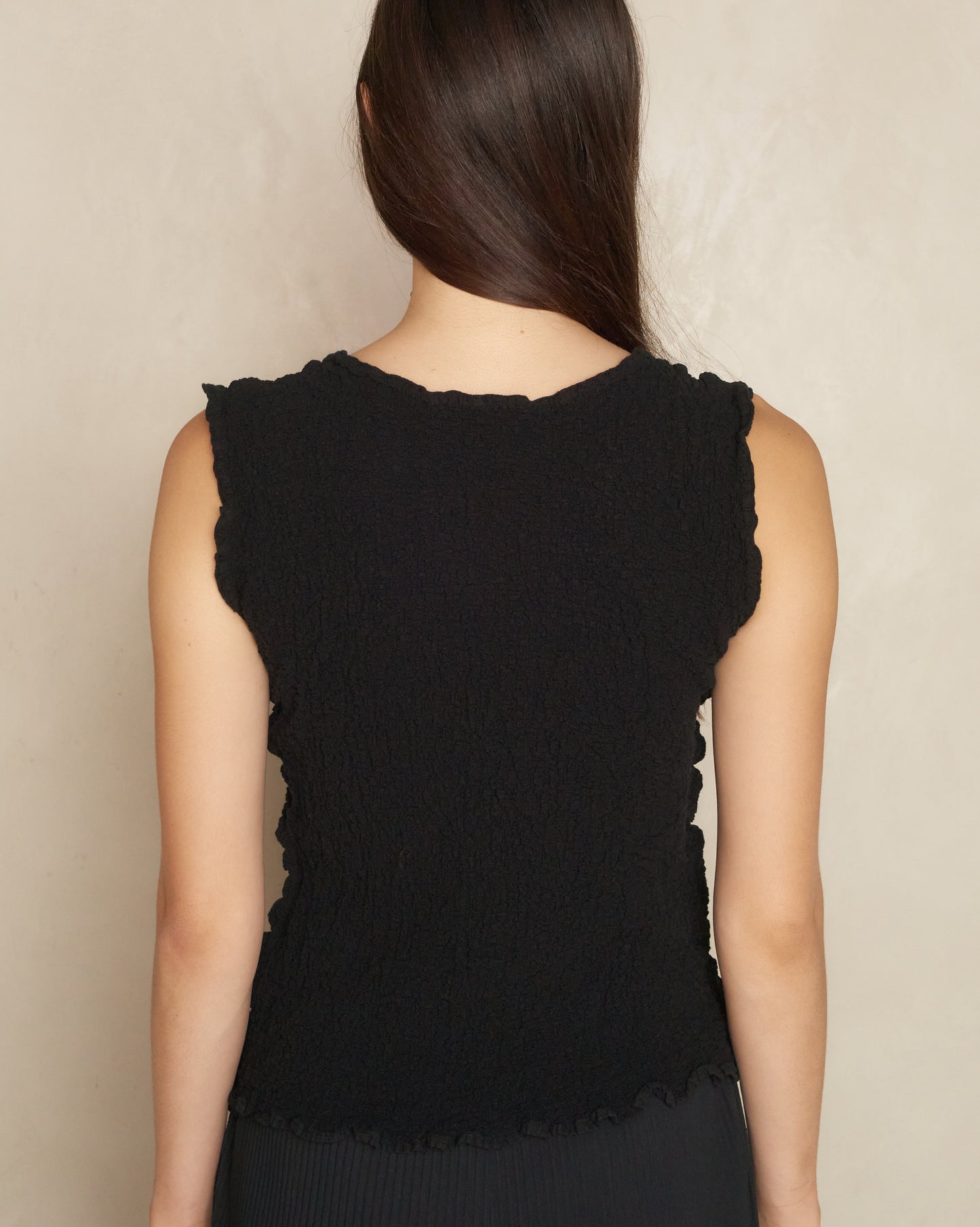 Black Classic Cauliflower Tank