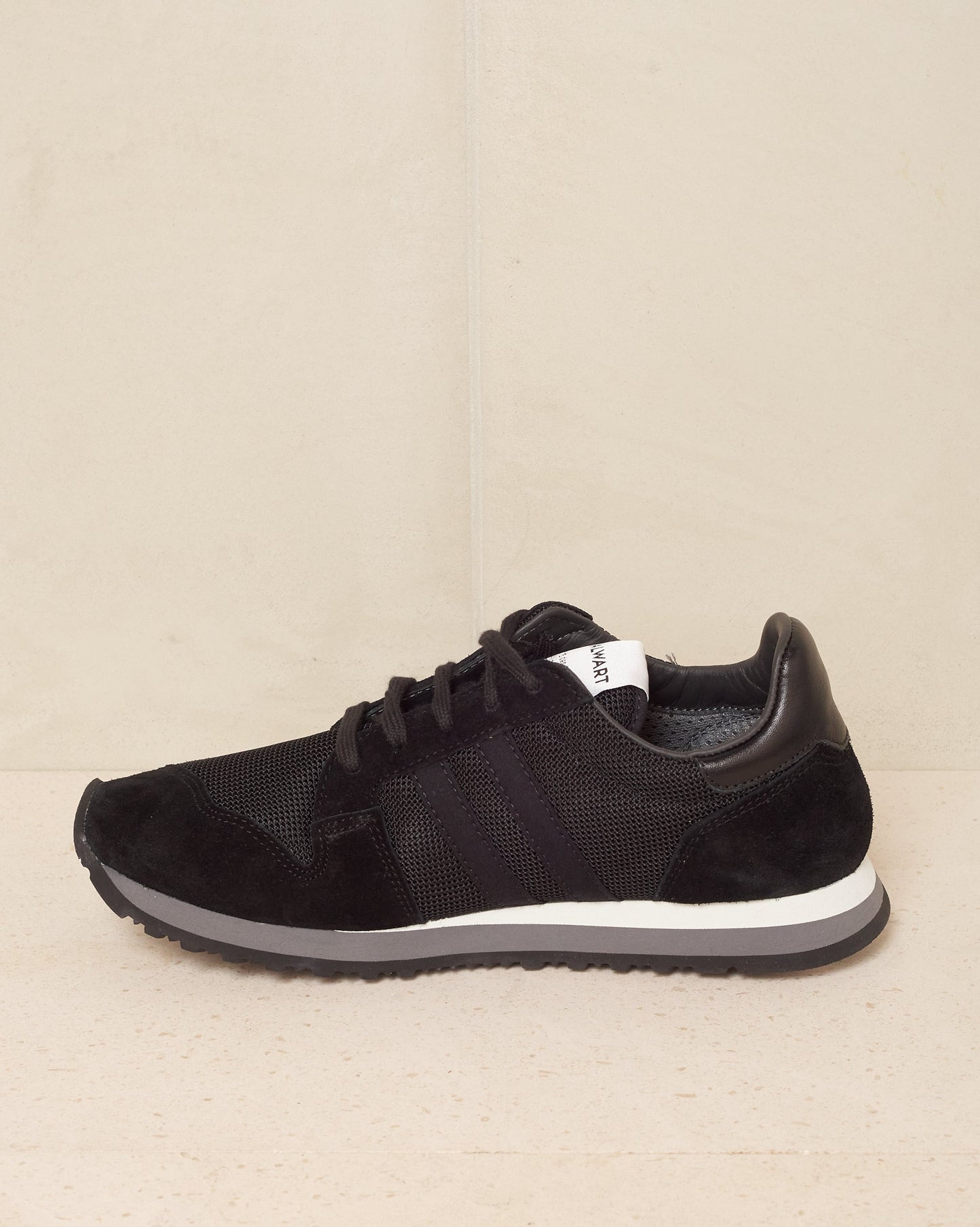 Black Spalwart Sneakers