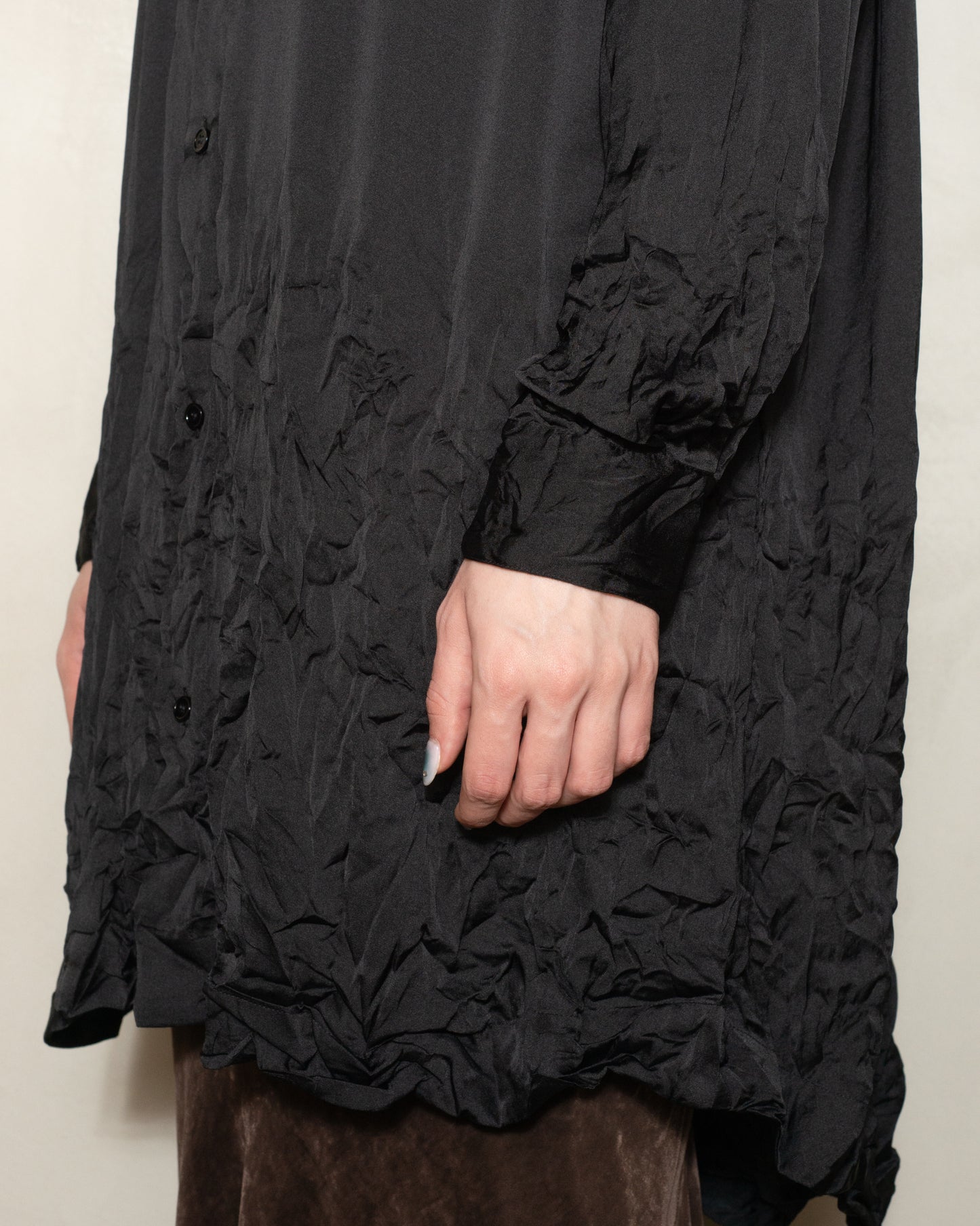 Black Long Sleeve Crinkle Hem Shirt