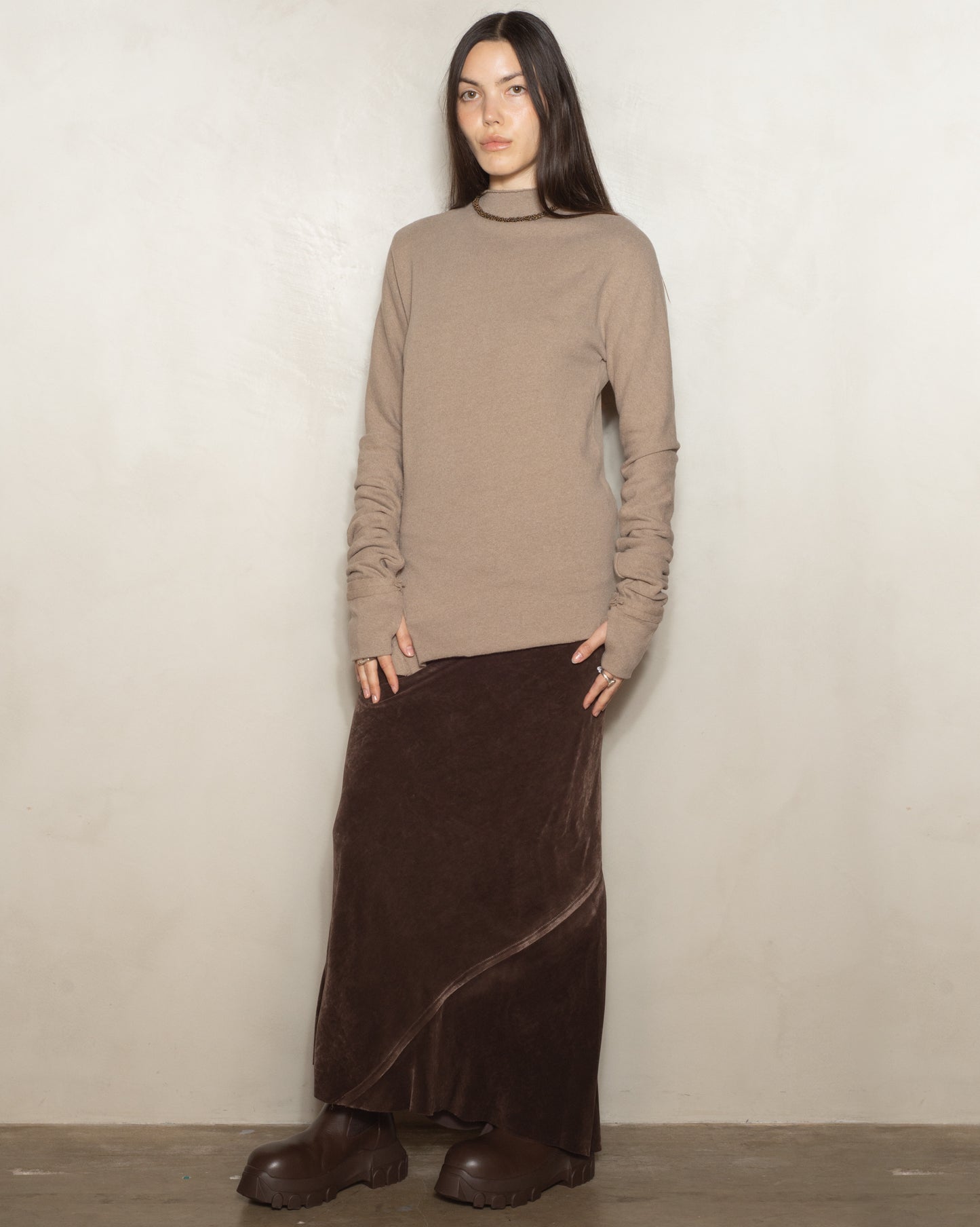 Chanvre Twisted Seam Sweater