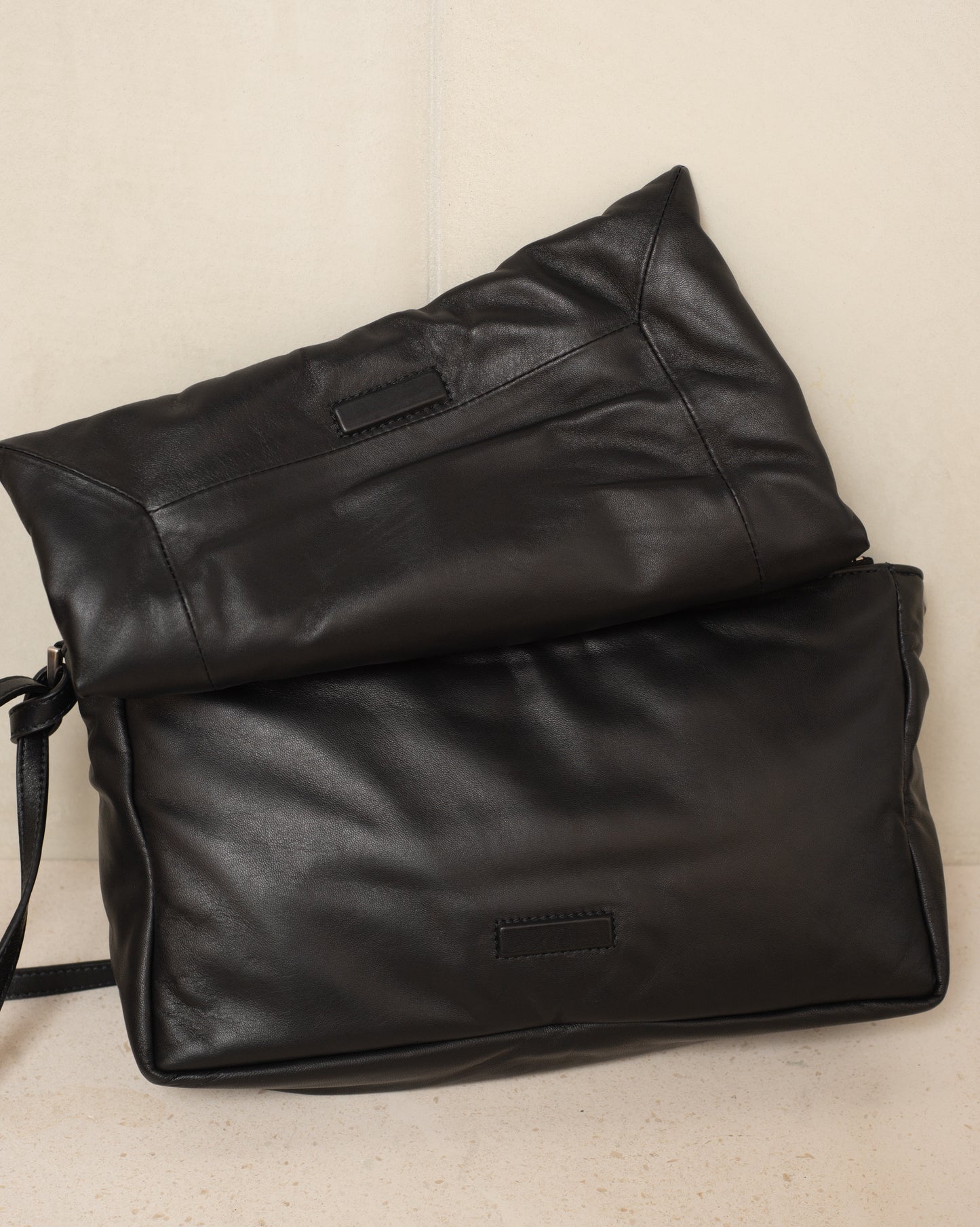 Black Pillow Griffin Bag