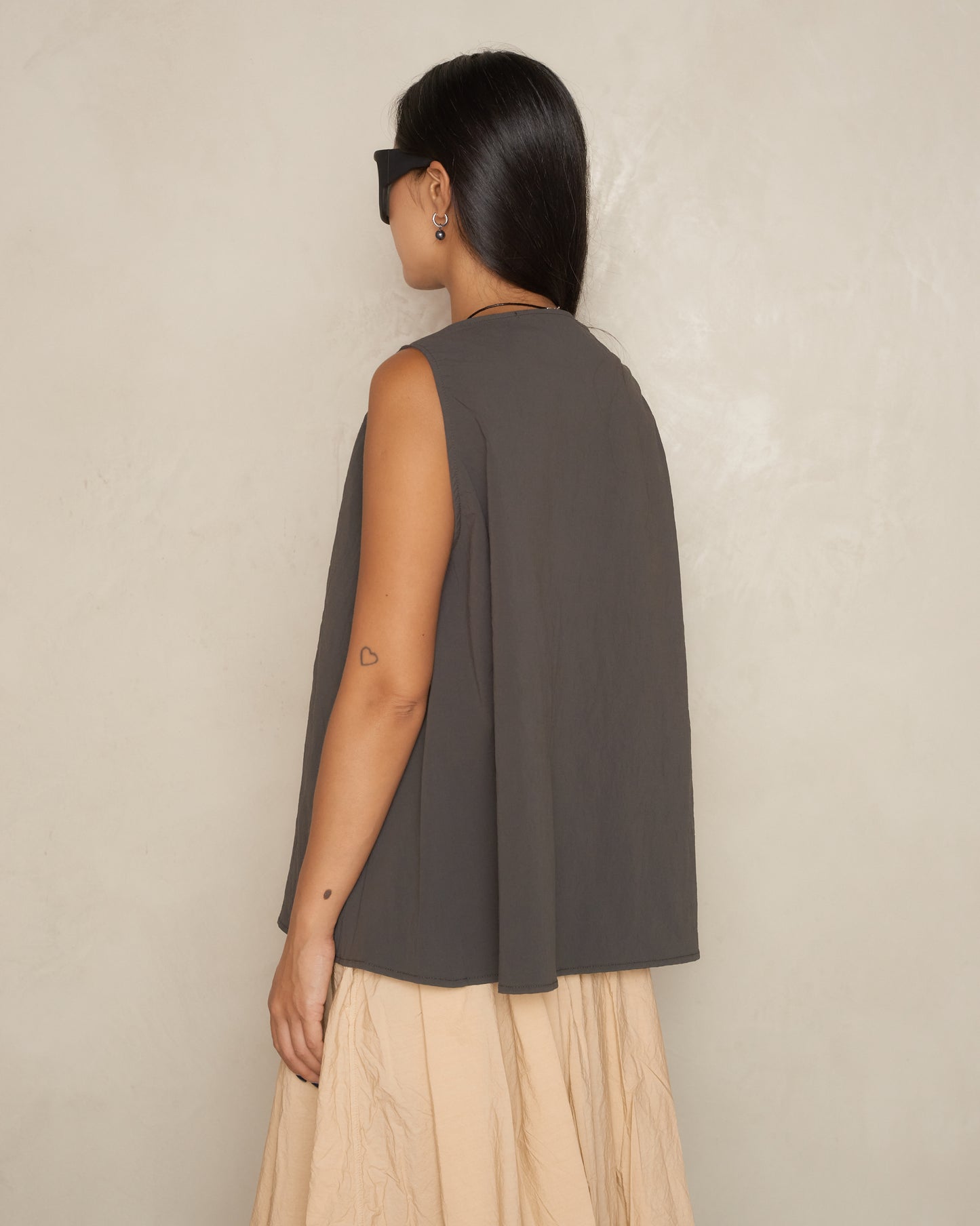 Anthracite Wrinkled Sleeveless Top