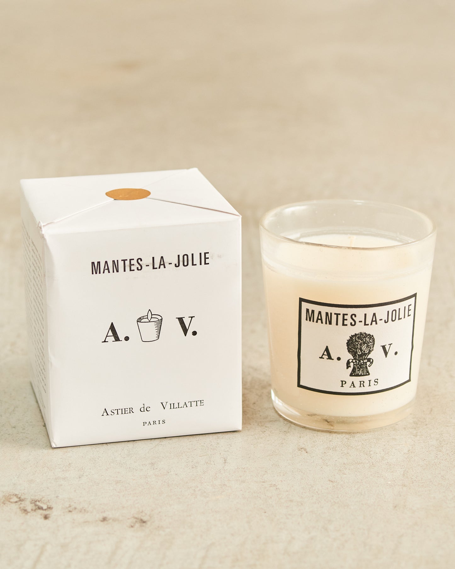 Mantes-La-Jolie Candle