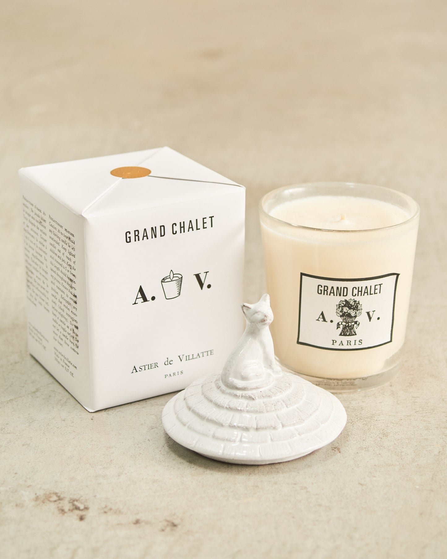 Grand Chalet Candle & Candle Top Gift Pack