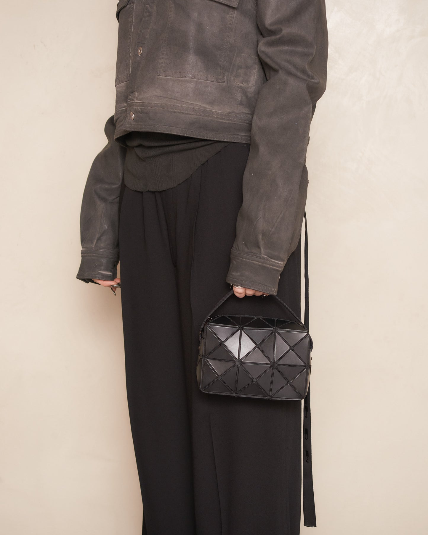 Matte Black Cuboid Shoulder Bag