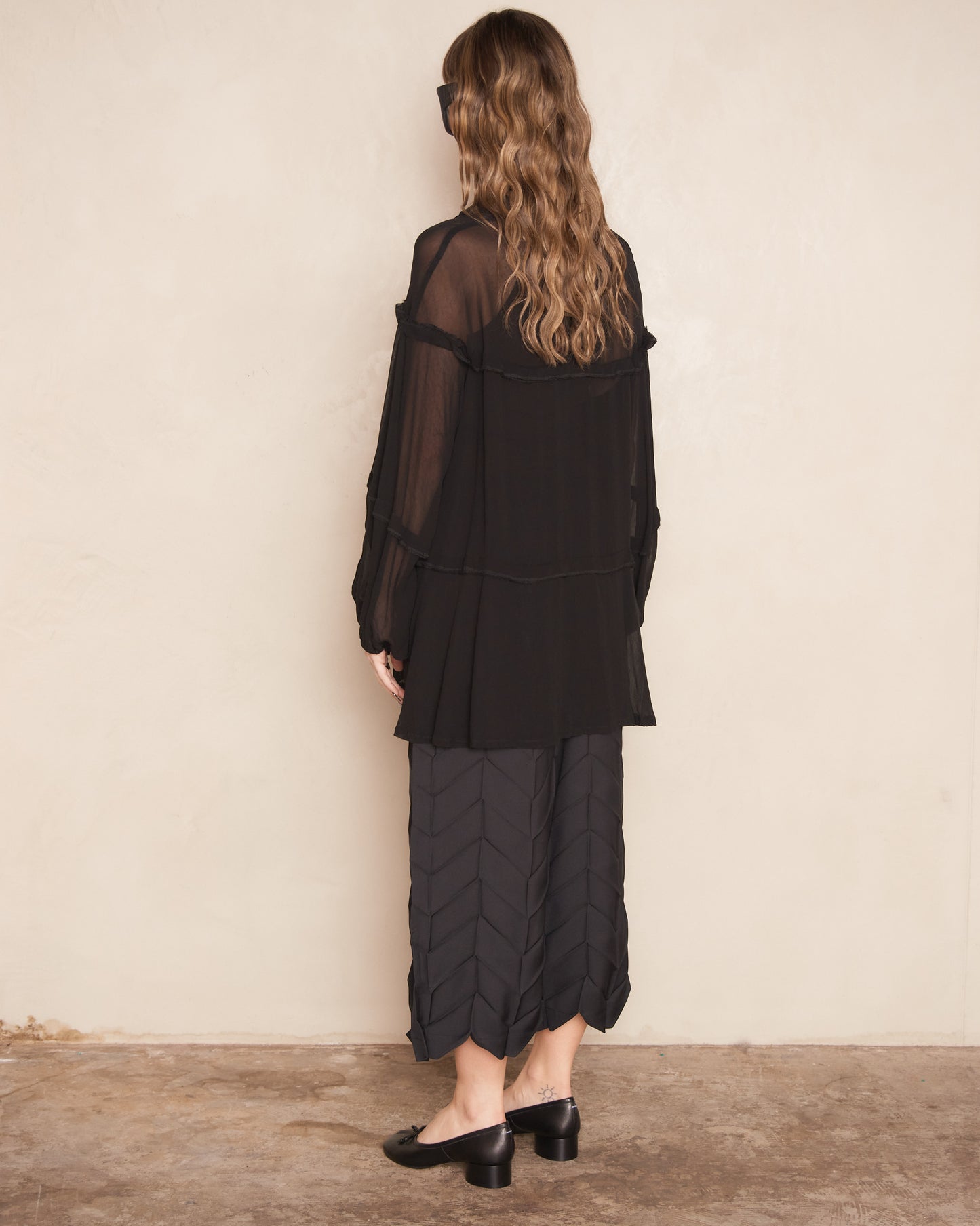 Black Zig Zag Pleats Pants