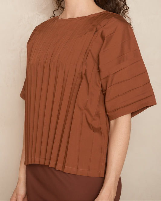 Brick Wide Pleat Top