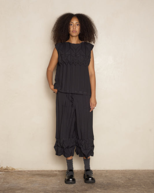 Black Cube Pleat Trouser