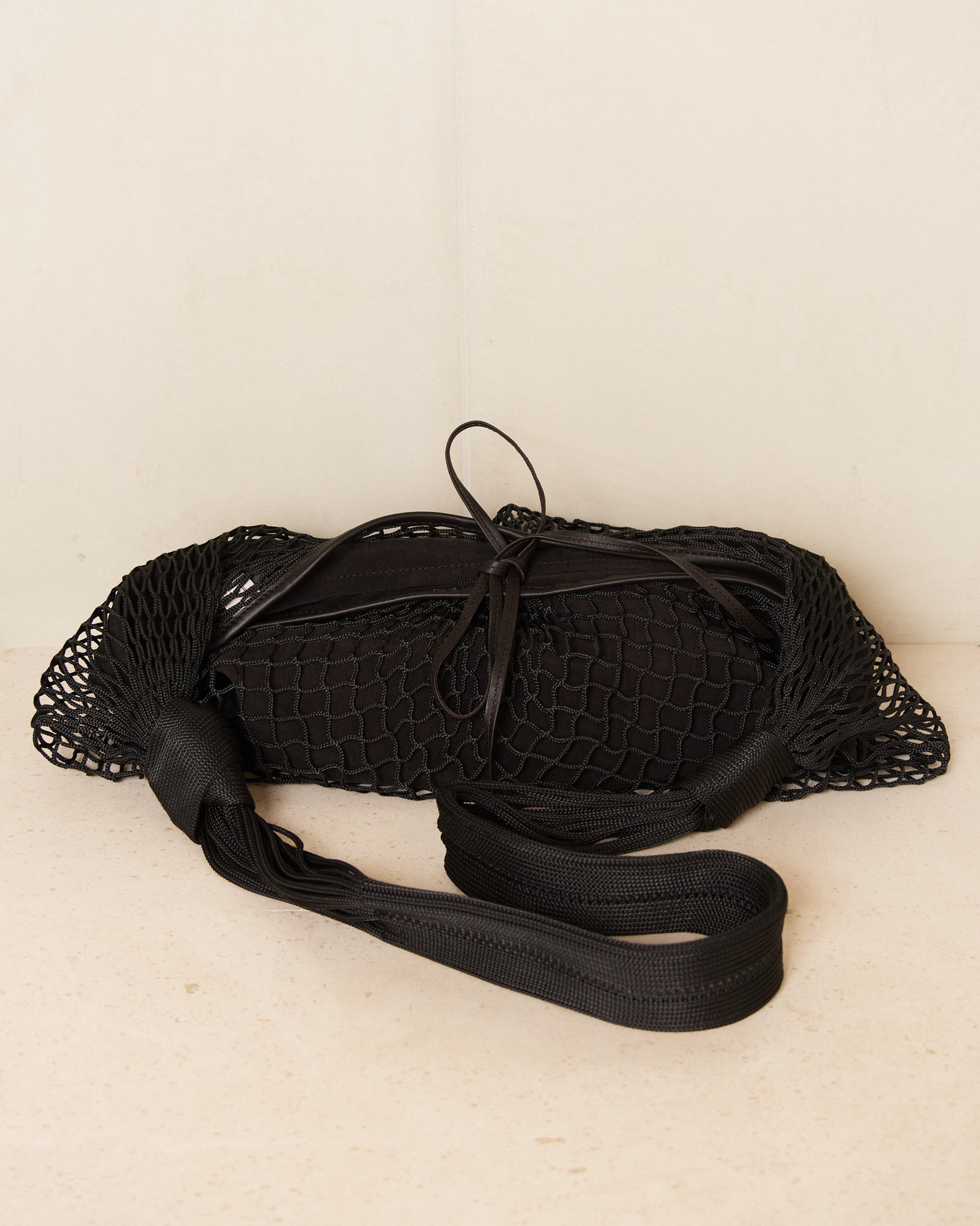 Black Croissant Netted Filt Bag