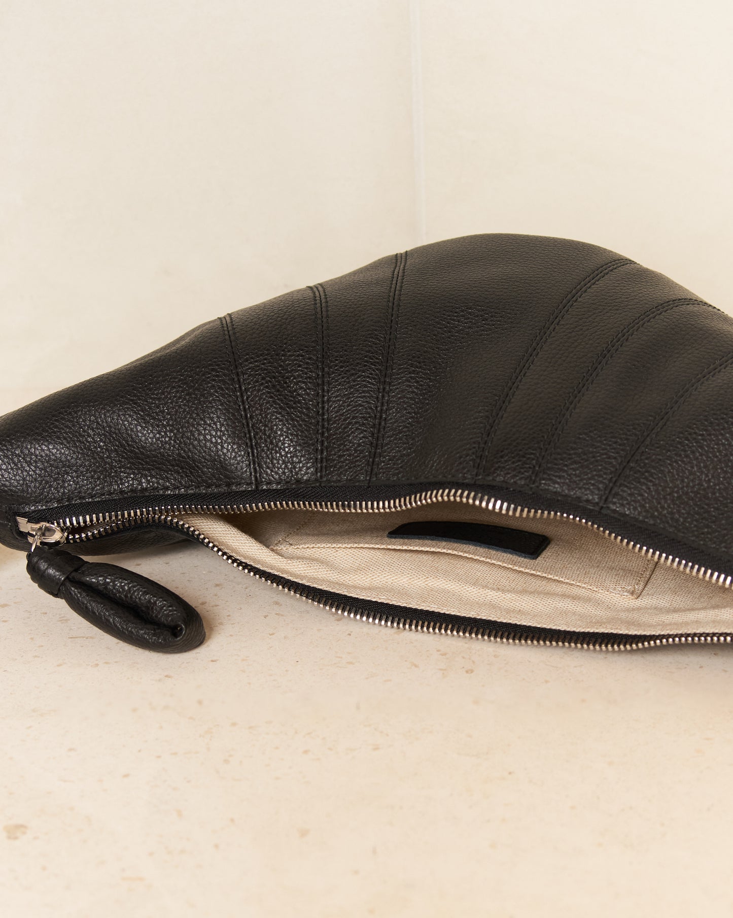 Black Small Croissant Bag