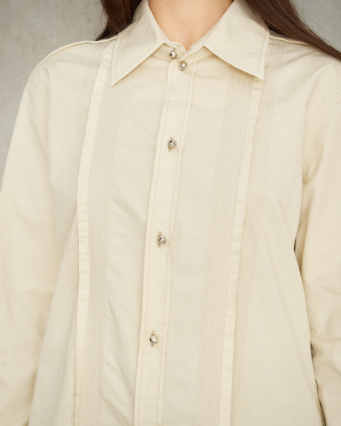 Creamy White Topstitch Fitted Shirt