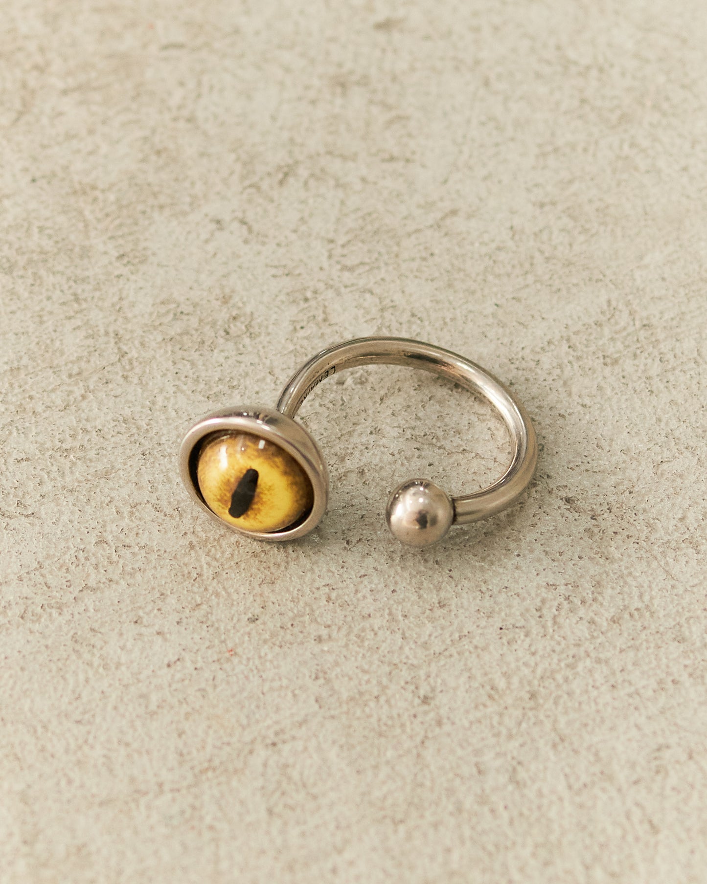 Golden Cat Eye Rattle Ring