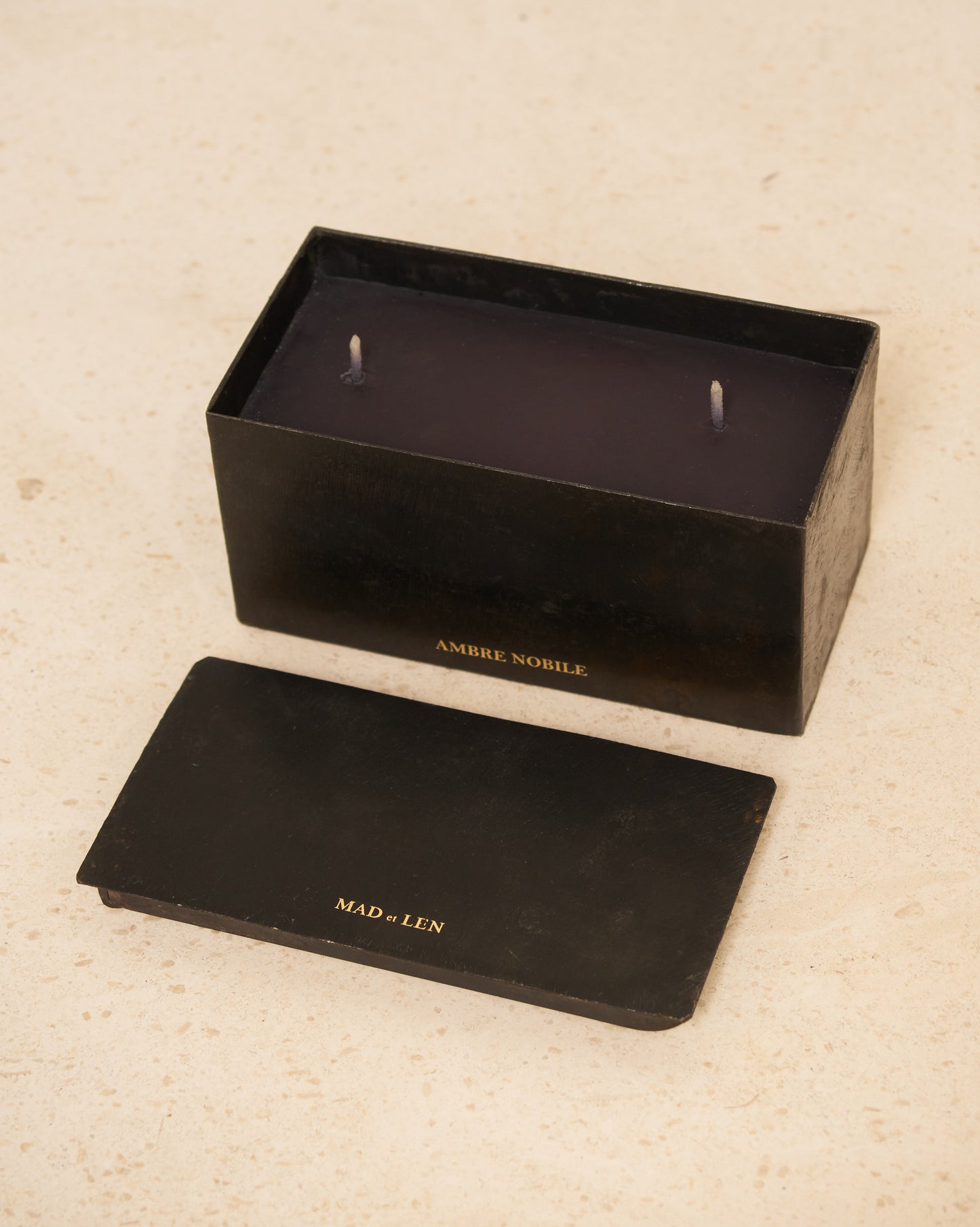 Black Bougie Ambre Nobile Candle