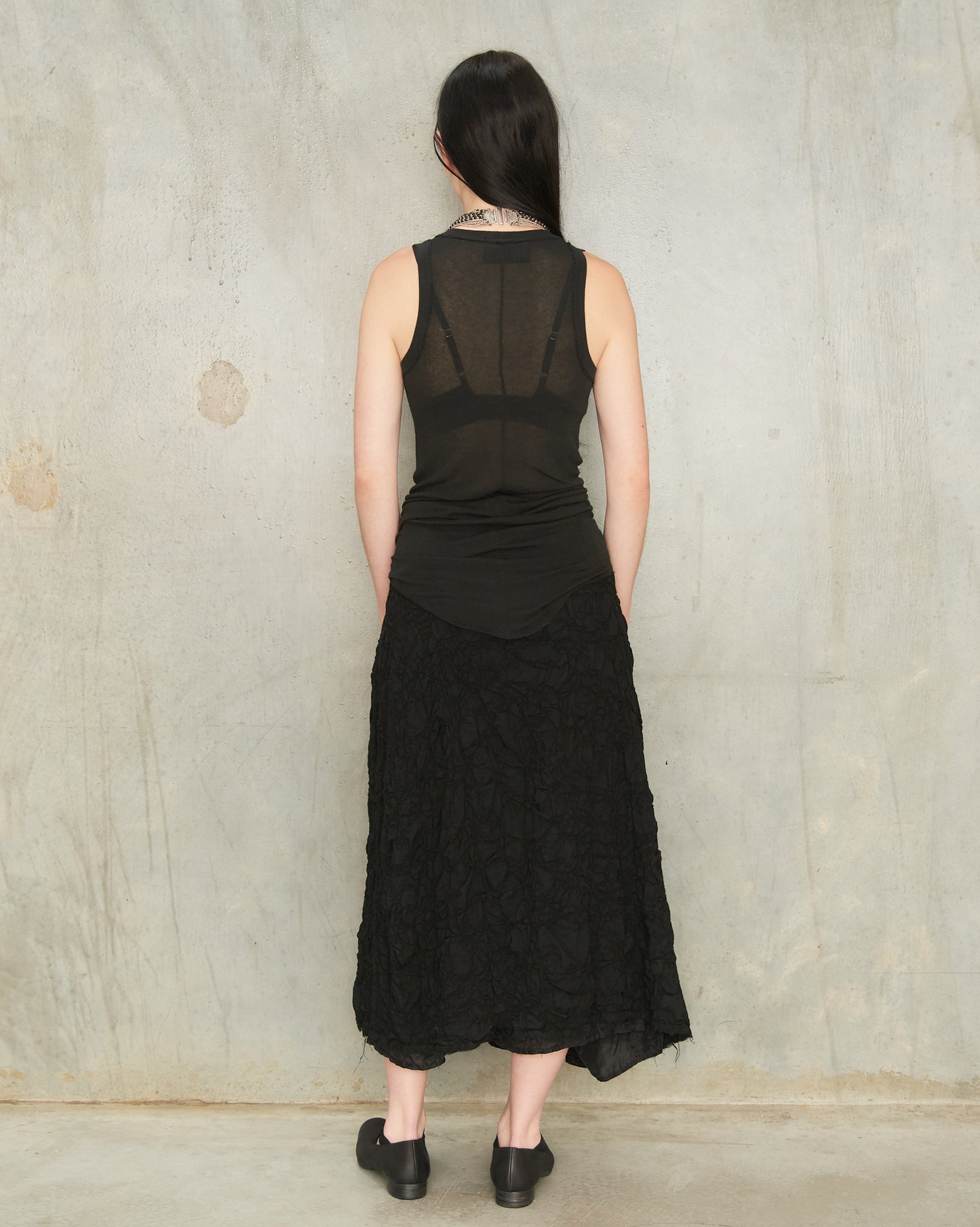 Noir Barrel Wool Flower Skirt