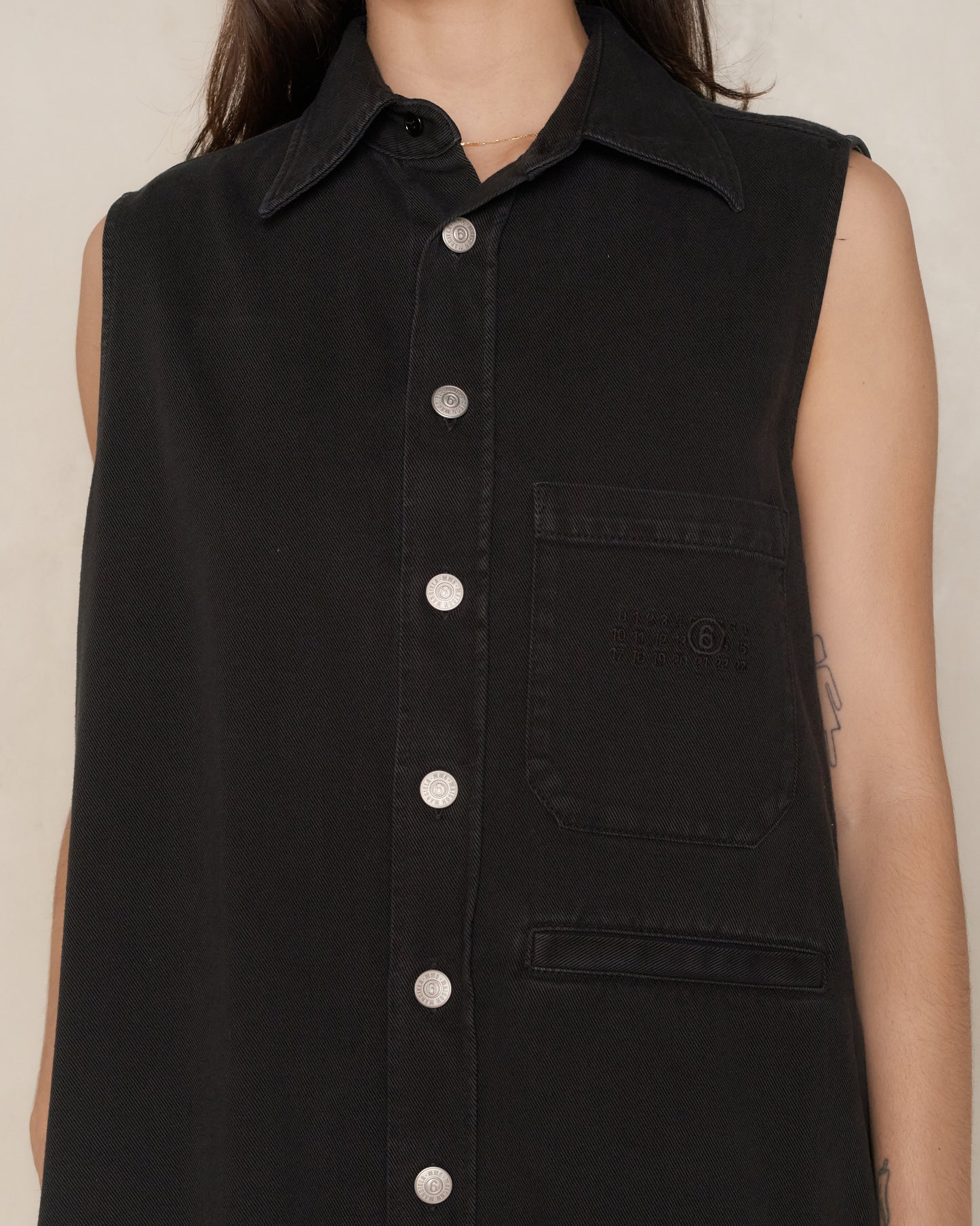 Black Sleeveless Button-Up Dress