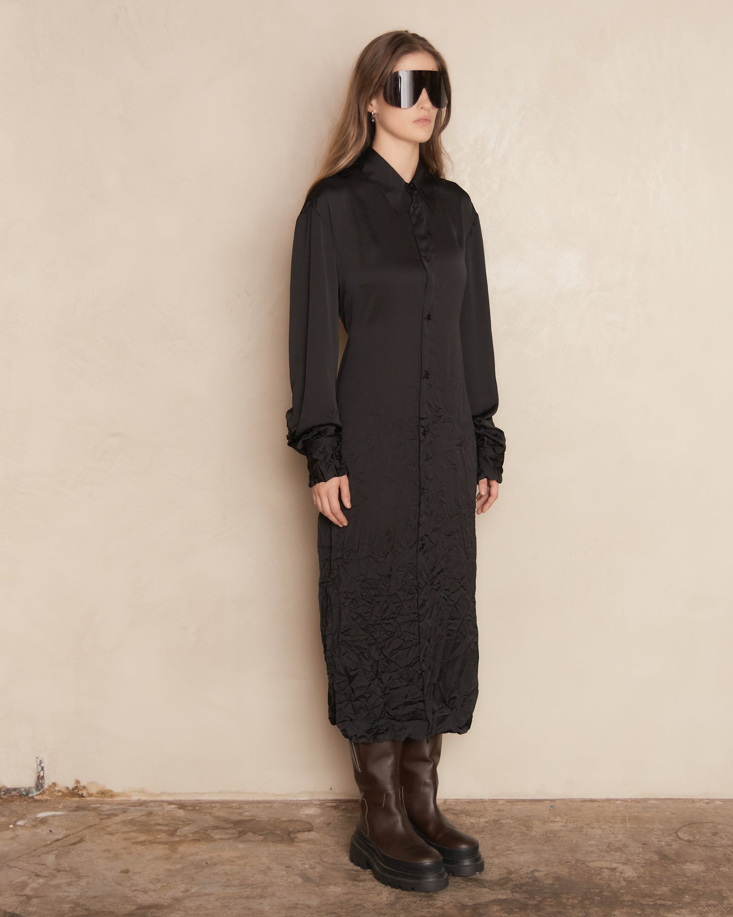 Black Long Sleeve Crinkle Midi Dress