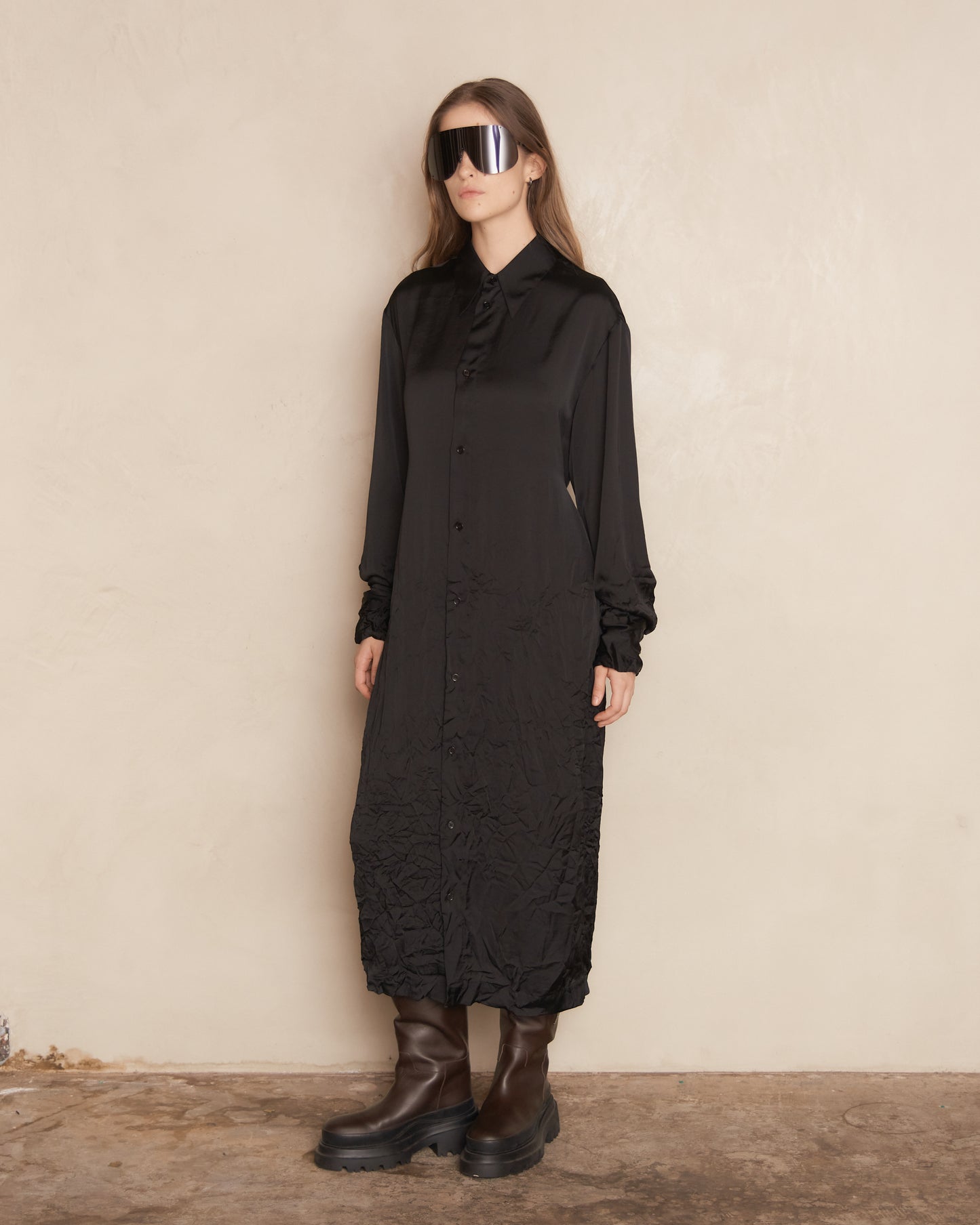 Black Long Sleeve Crinkle Midi Dress