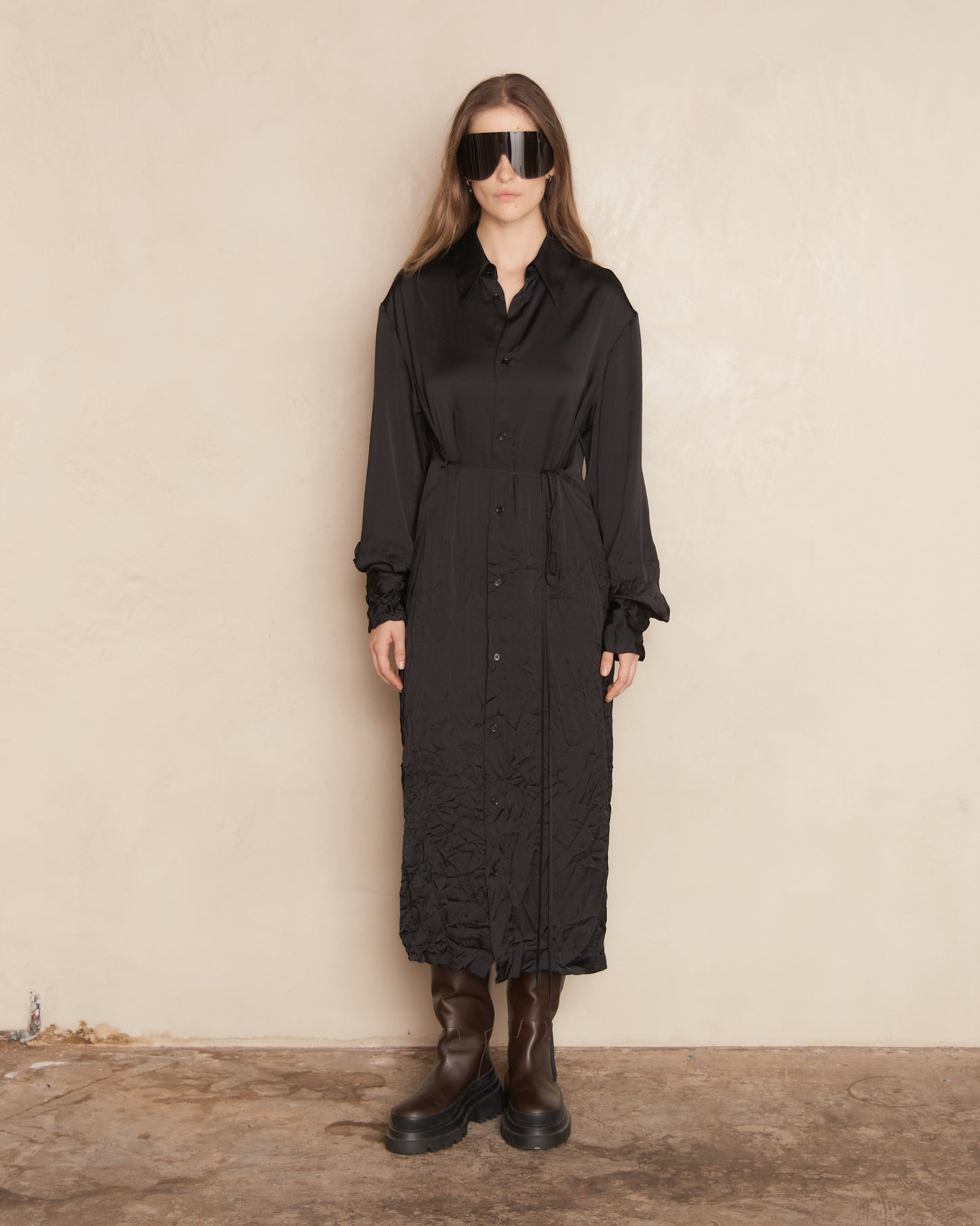 Black Long Sleeve Crinkle Midi Dress