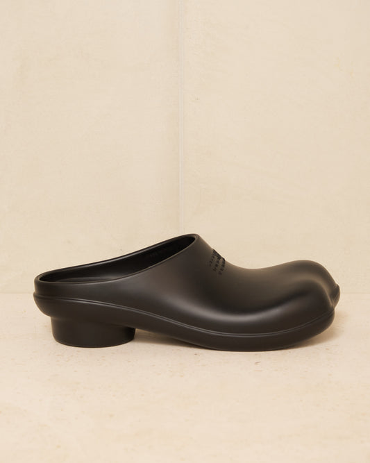 Black Anatomic Numerical Clog