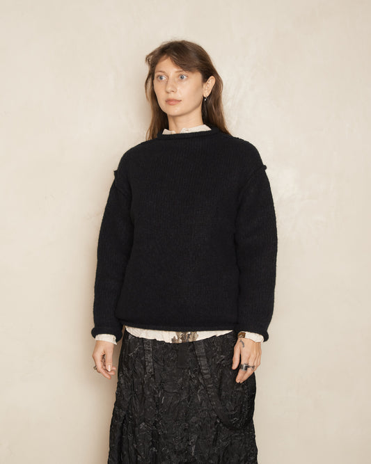 Black Baby Alpaca Knit Pullover