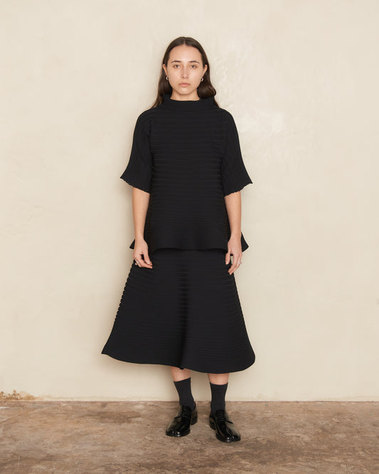 Black Horizontal Pleat Bounce Knit Skirt