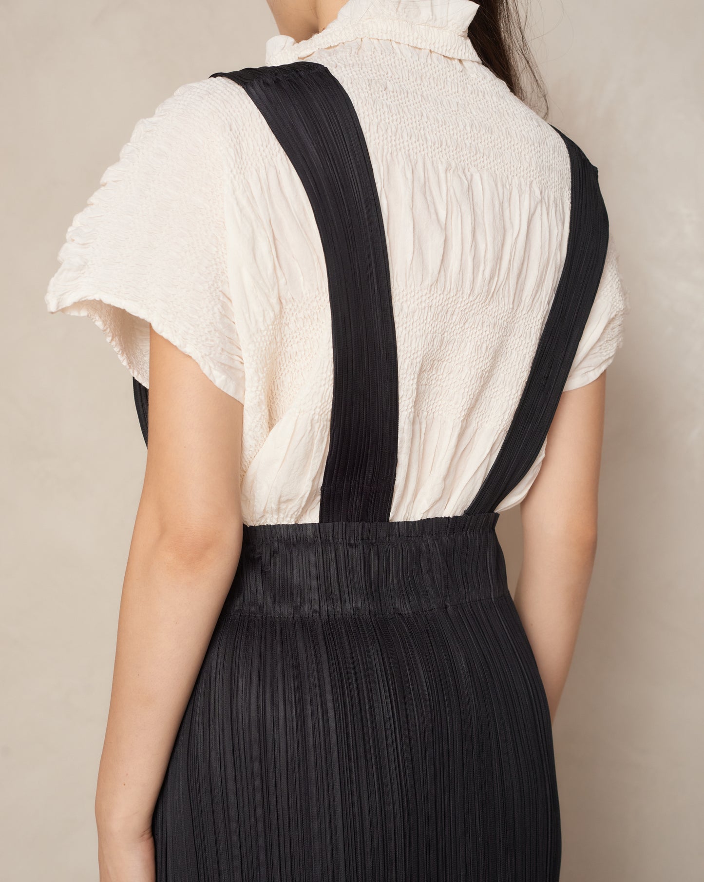 Black Pinafore Pleat Skirt