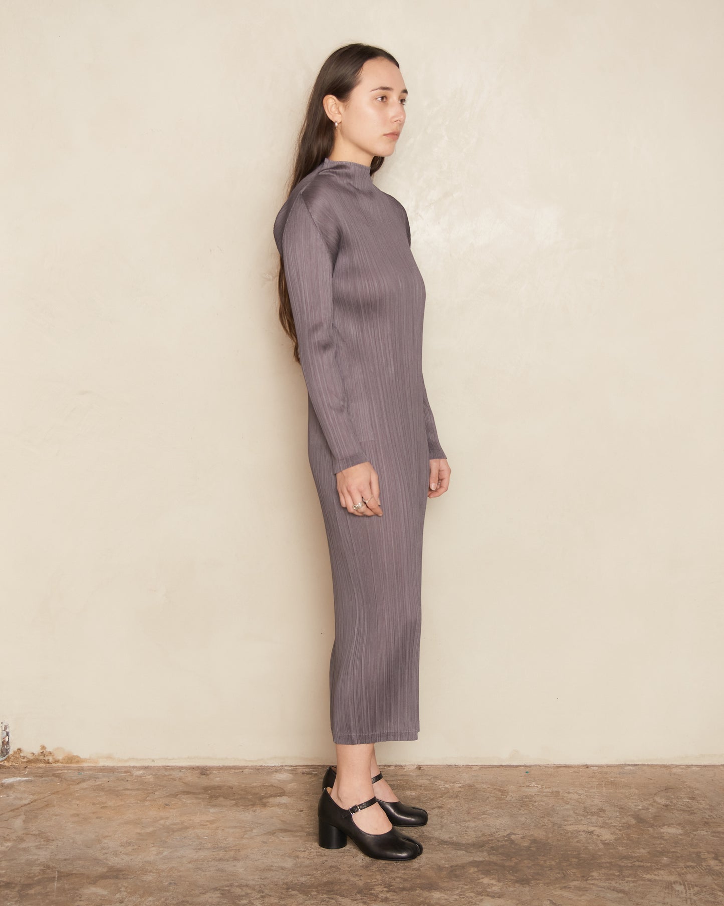 Dark Grey Long Sleeve Pleat Dress