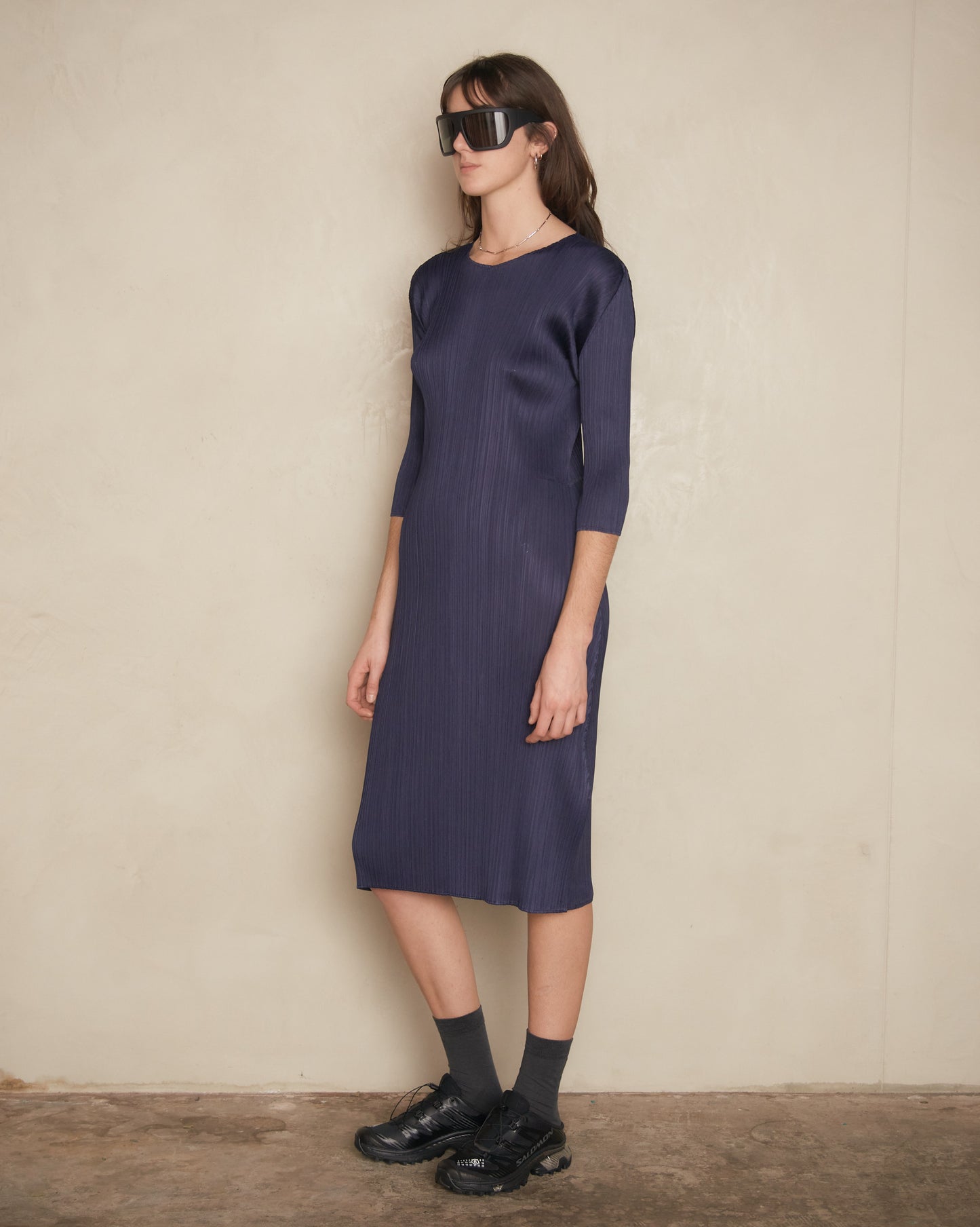 Navy Mid Sleeve Pleat Dress