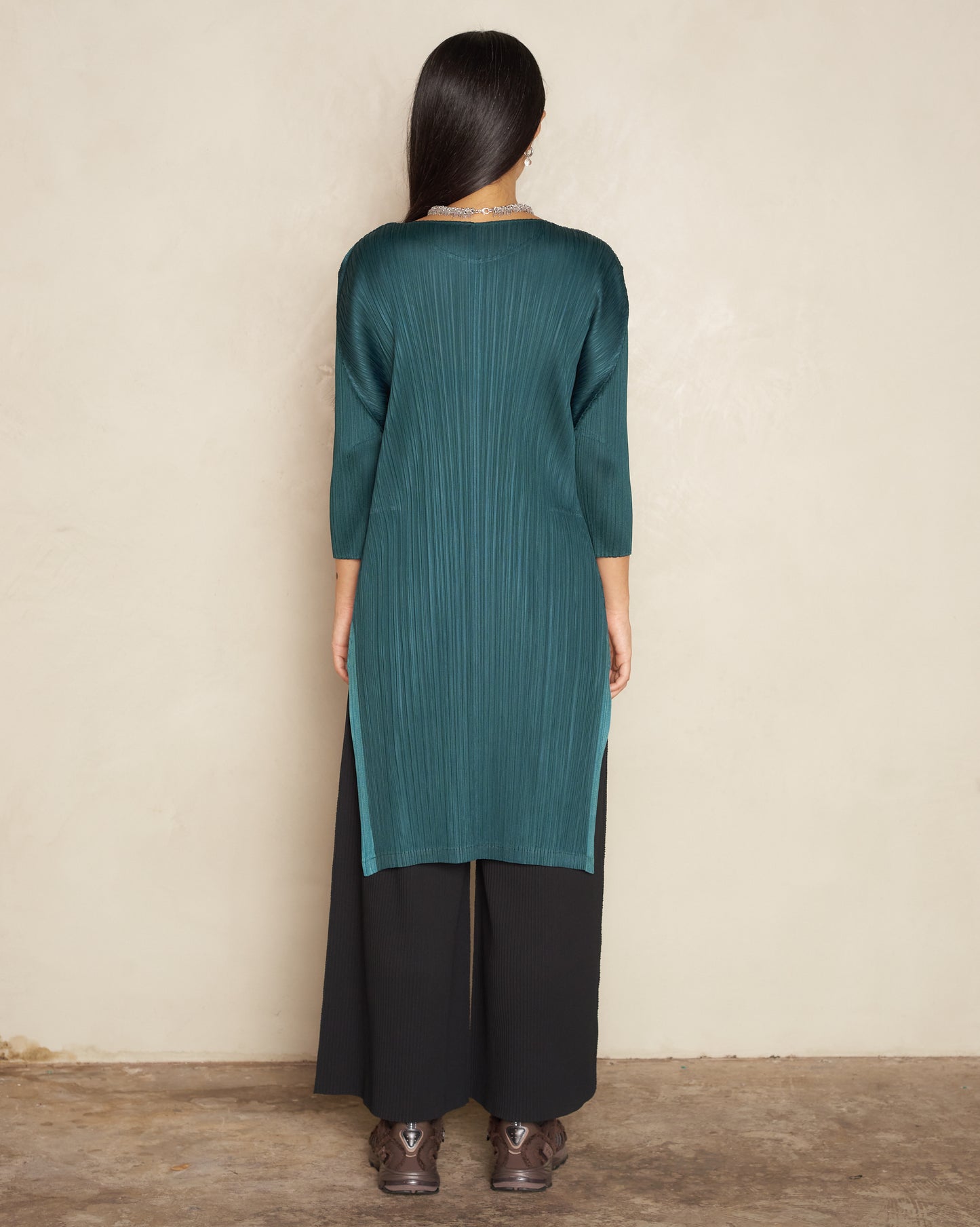 Viridian Long Sleeve Midi Dress