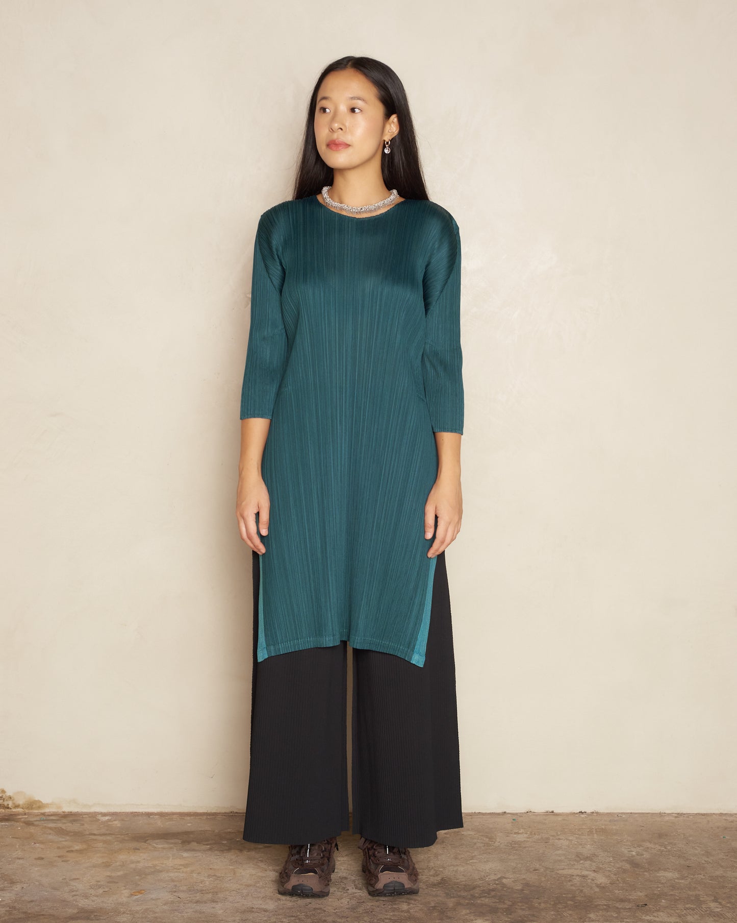 Viridian Long Sleeve Midi Dress