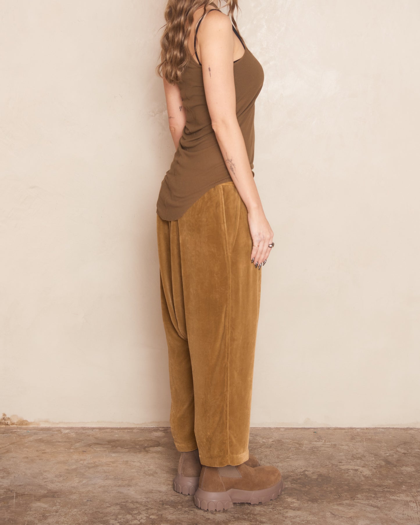 Honey Drawstring Cropped Trousers