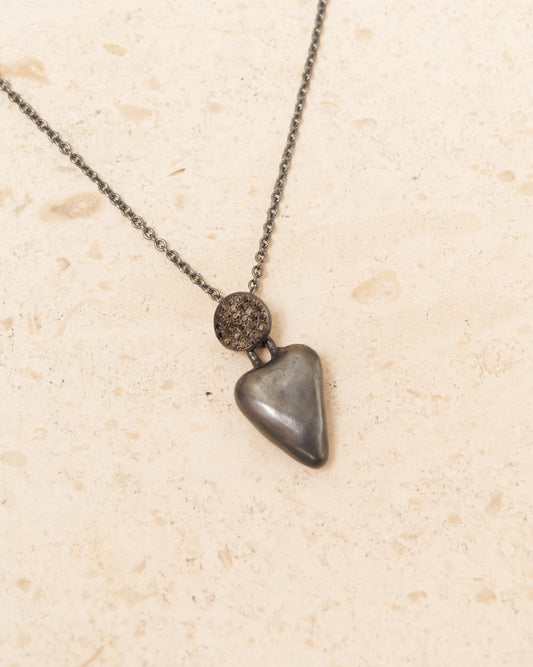 Pe Shine Heart Black Diamond Necklace