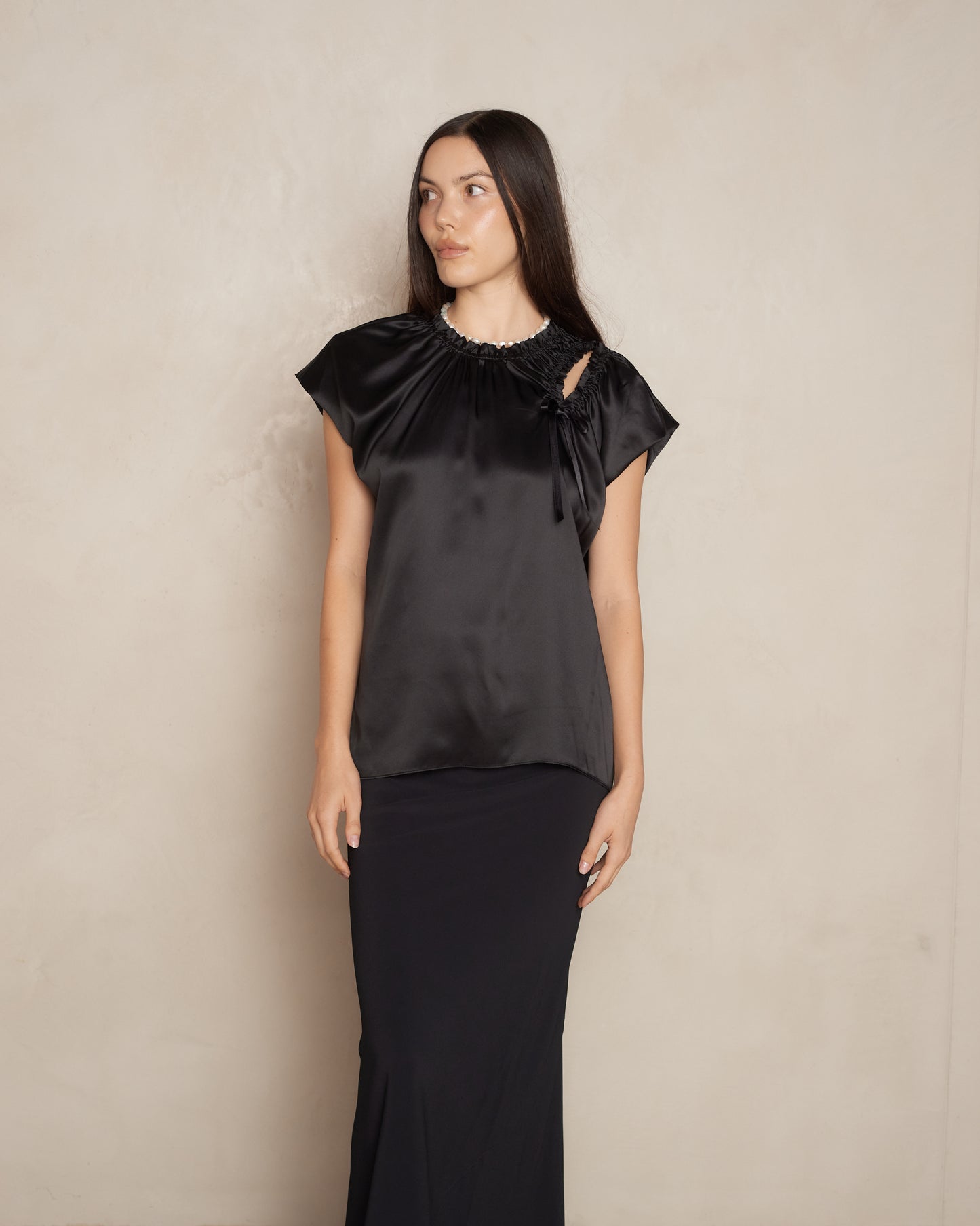 Black Cap Sleeve Shoulder Bite Top