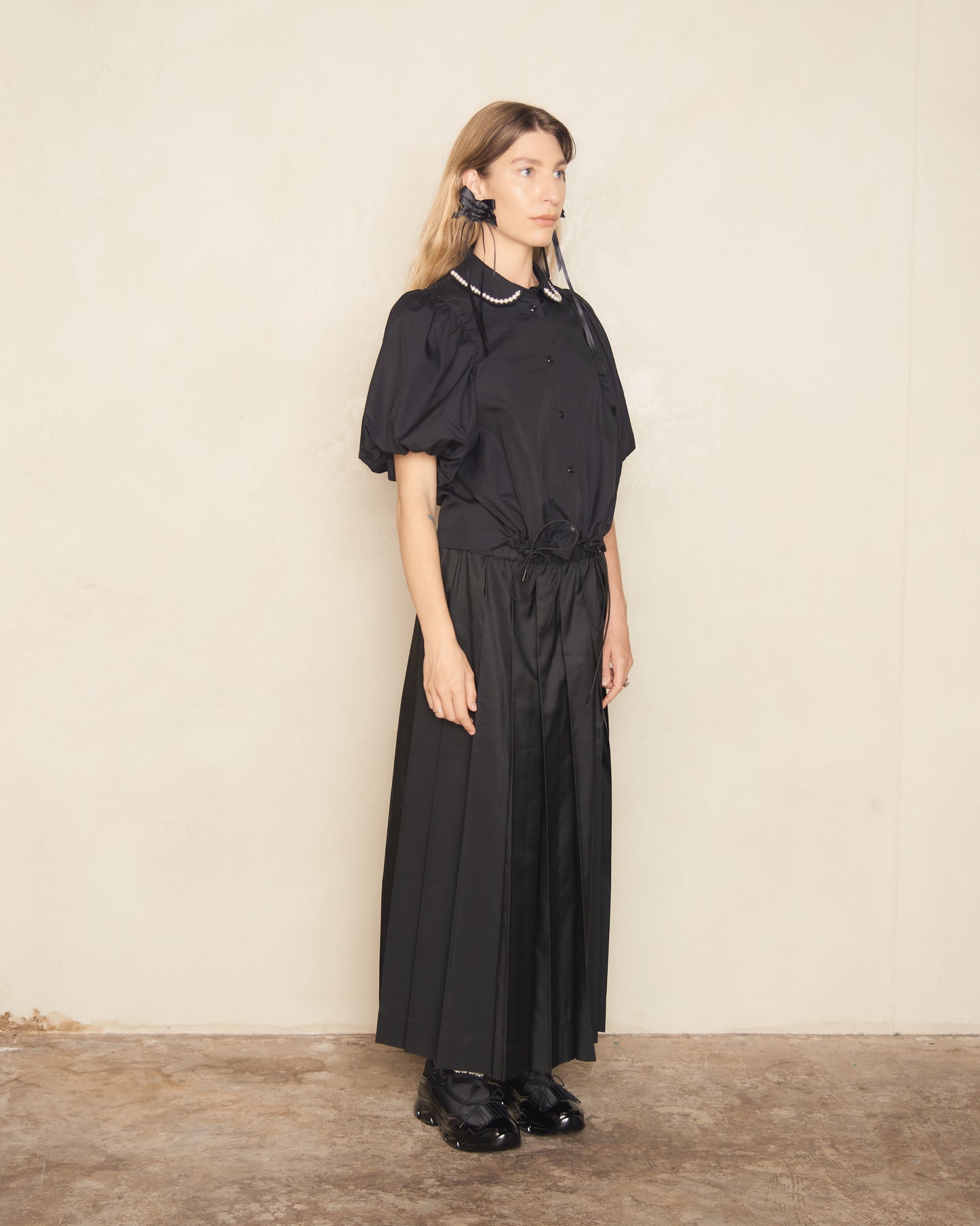 Black Pleated Elasticated Waist Kilt Skirt