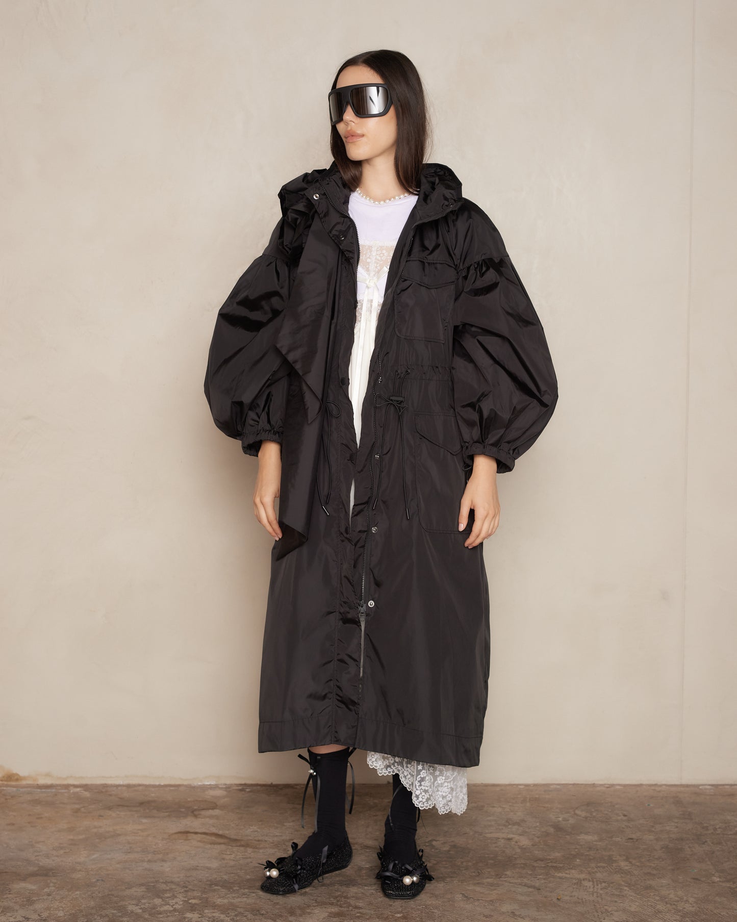 Black Puff Sleeve Pressed Rose Pocket Parka