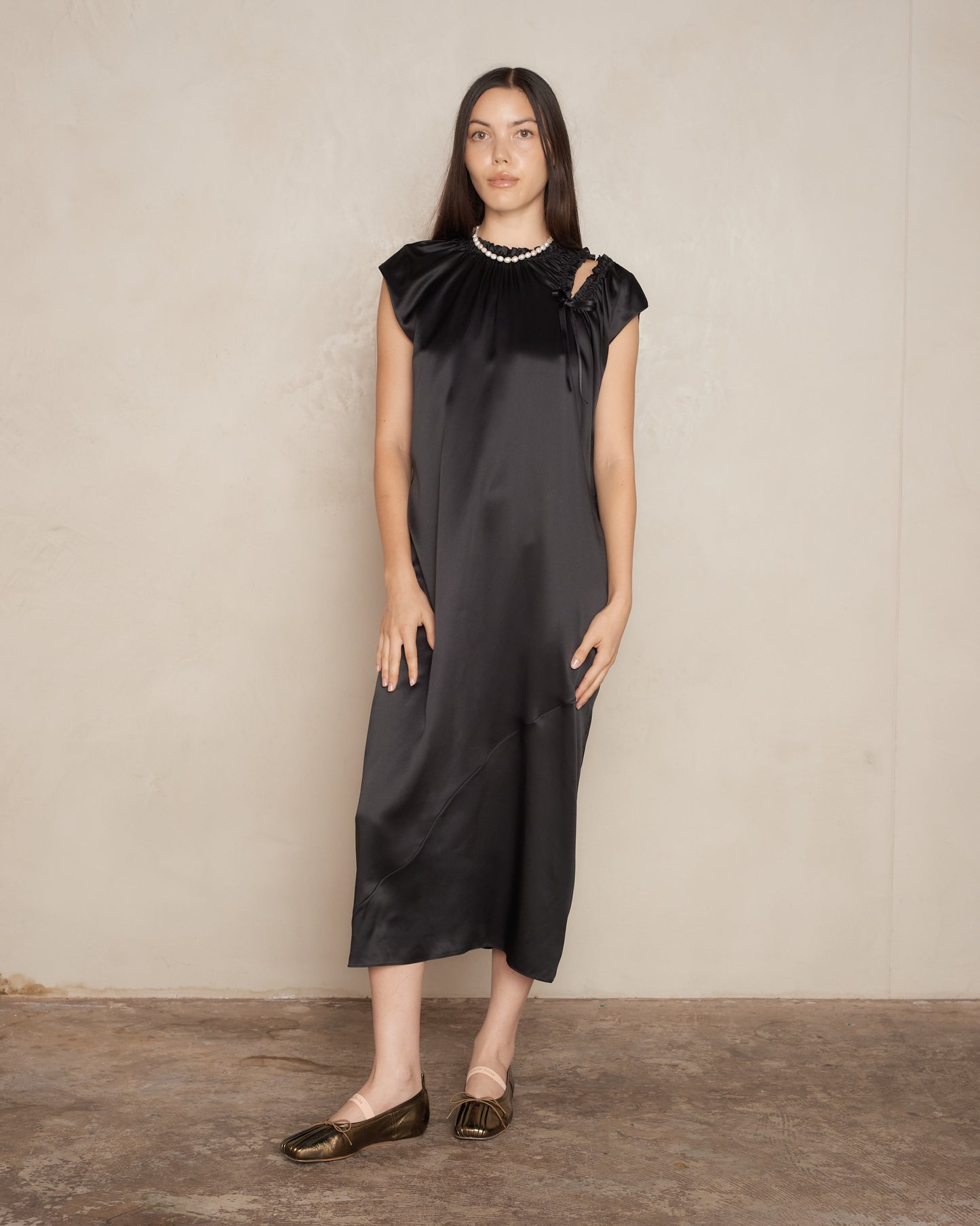 Black Satin Sack Shoulder Bite Dress