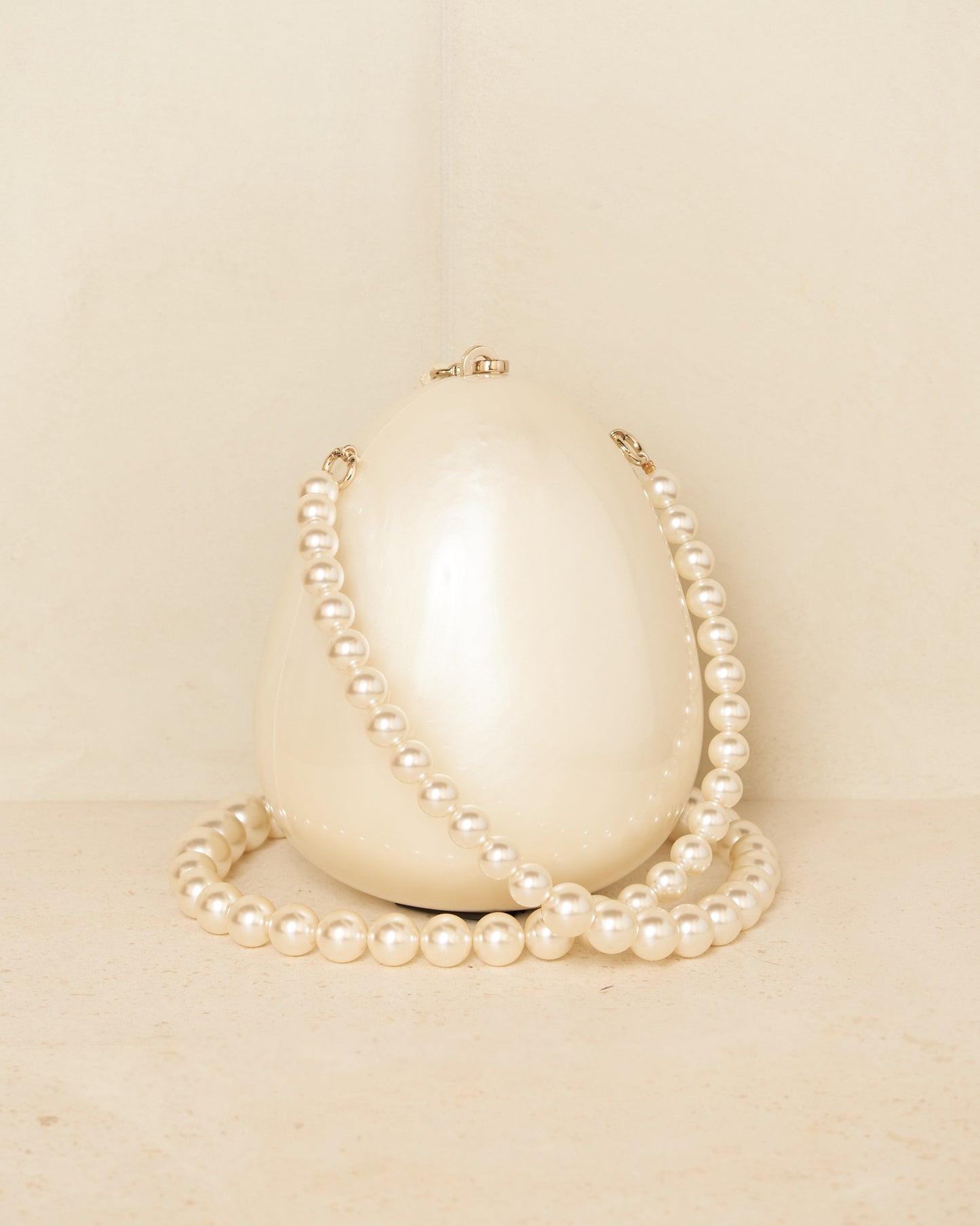 Pearl Egg Bag