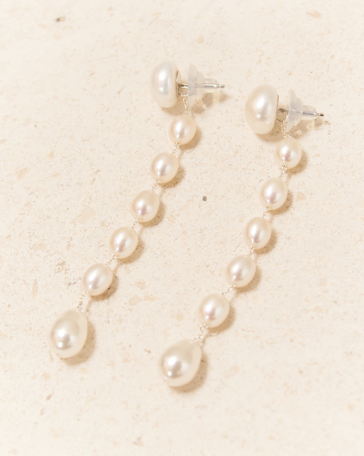 Medium Pearl Passante Earrings