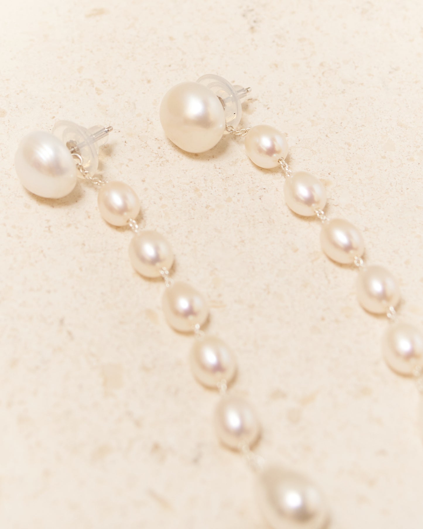 Medium Pearl Passante Earrings