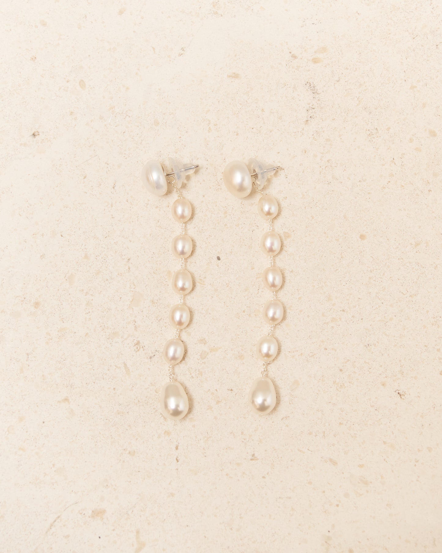 Medium Pearl Passante Earrings