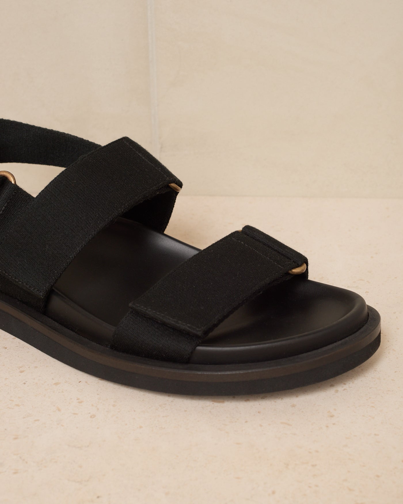 Black Sandal