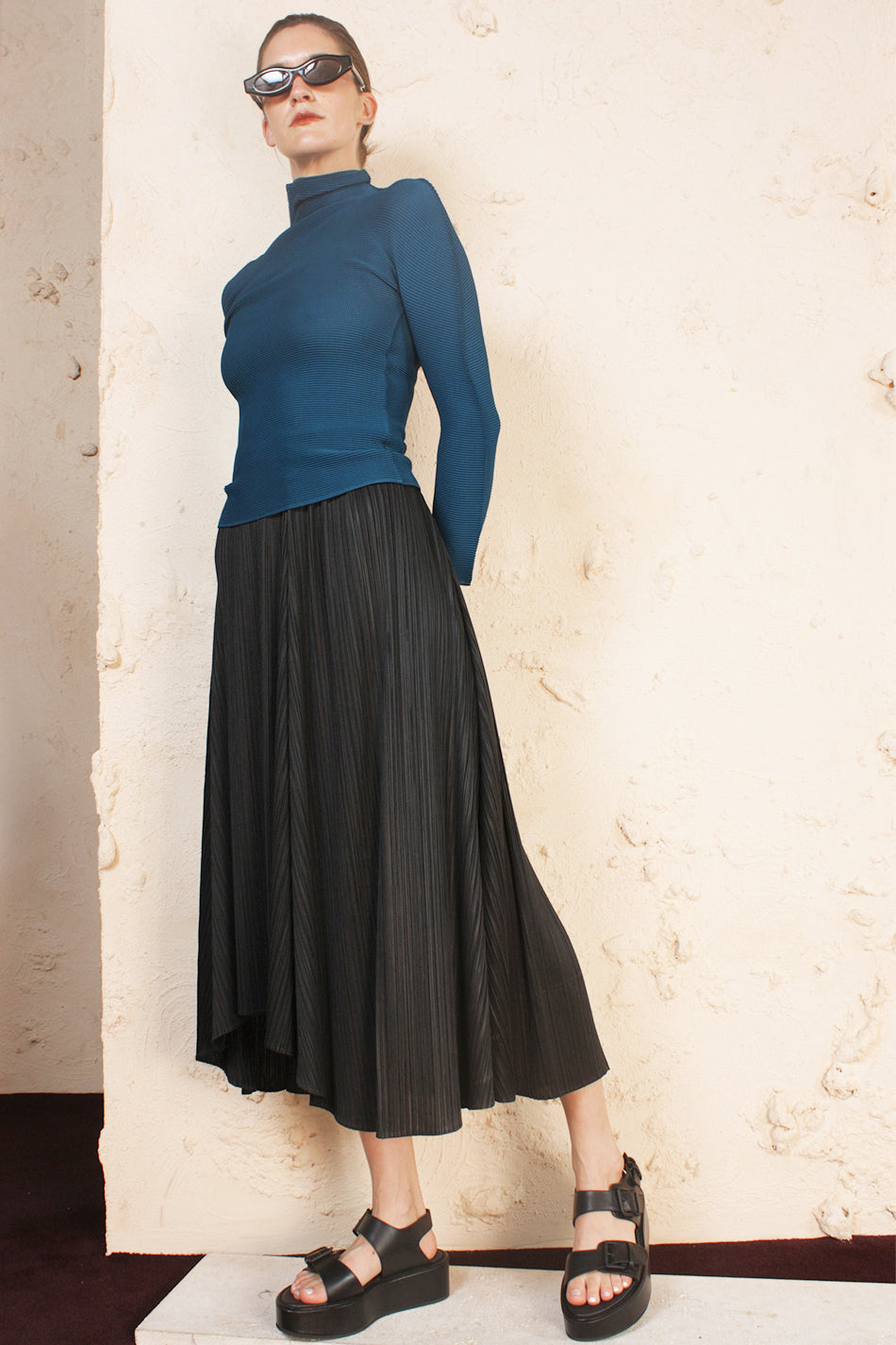 Micro pleat long sleeve