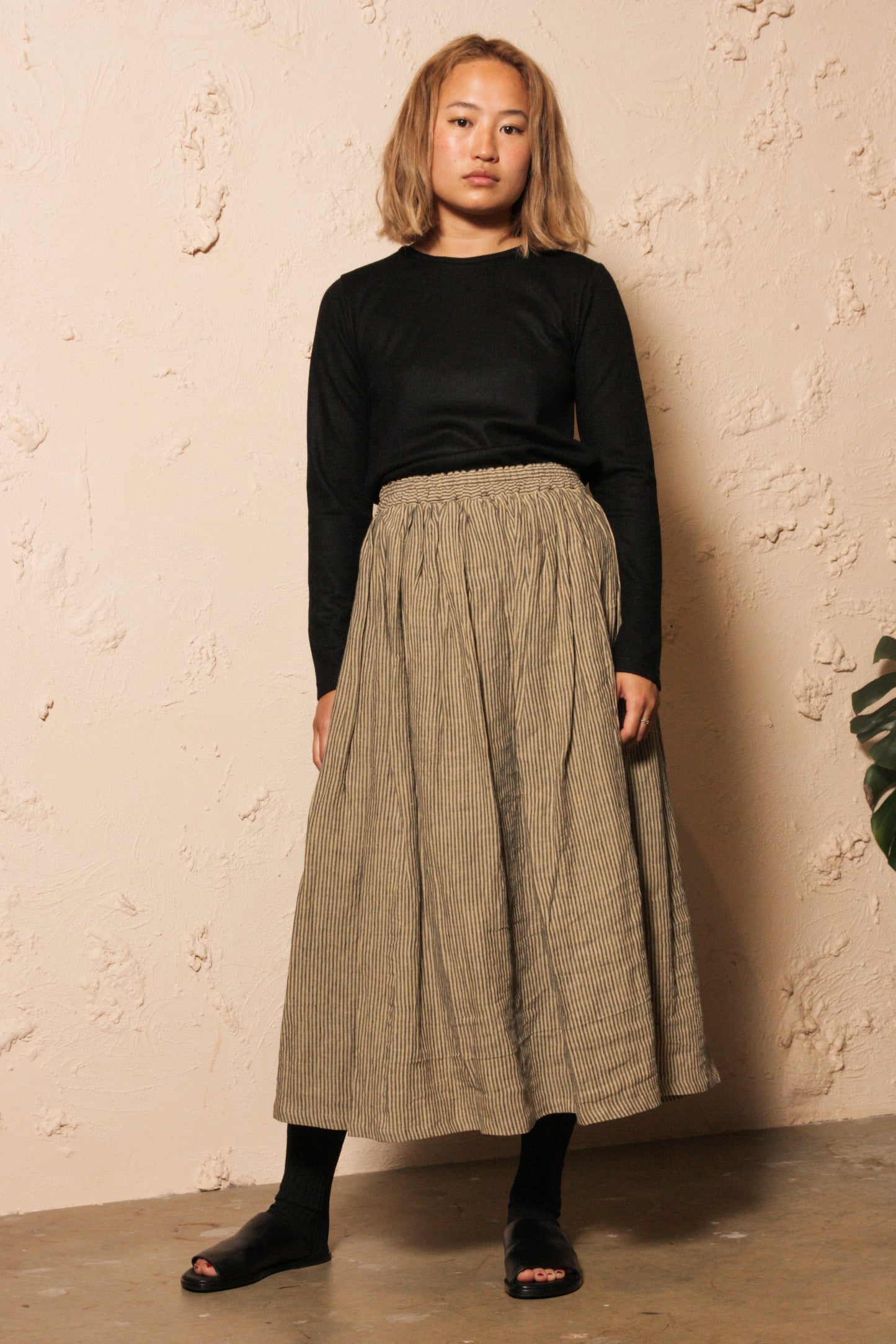 Azumadaki Stripe Skirt Beige